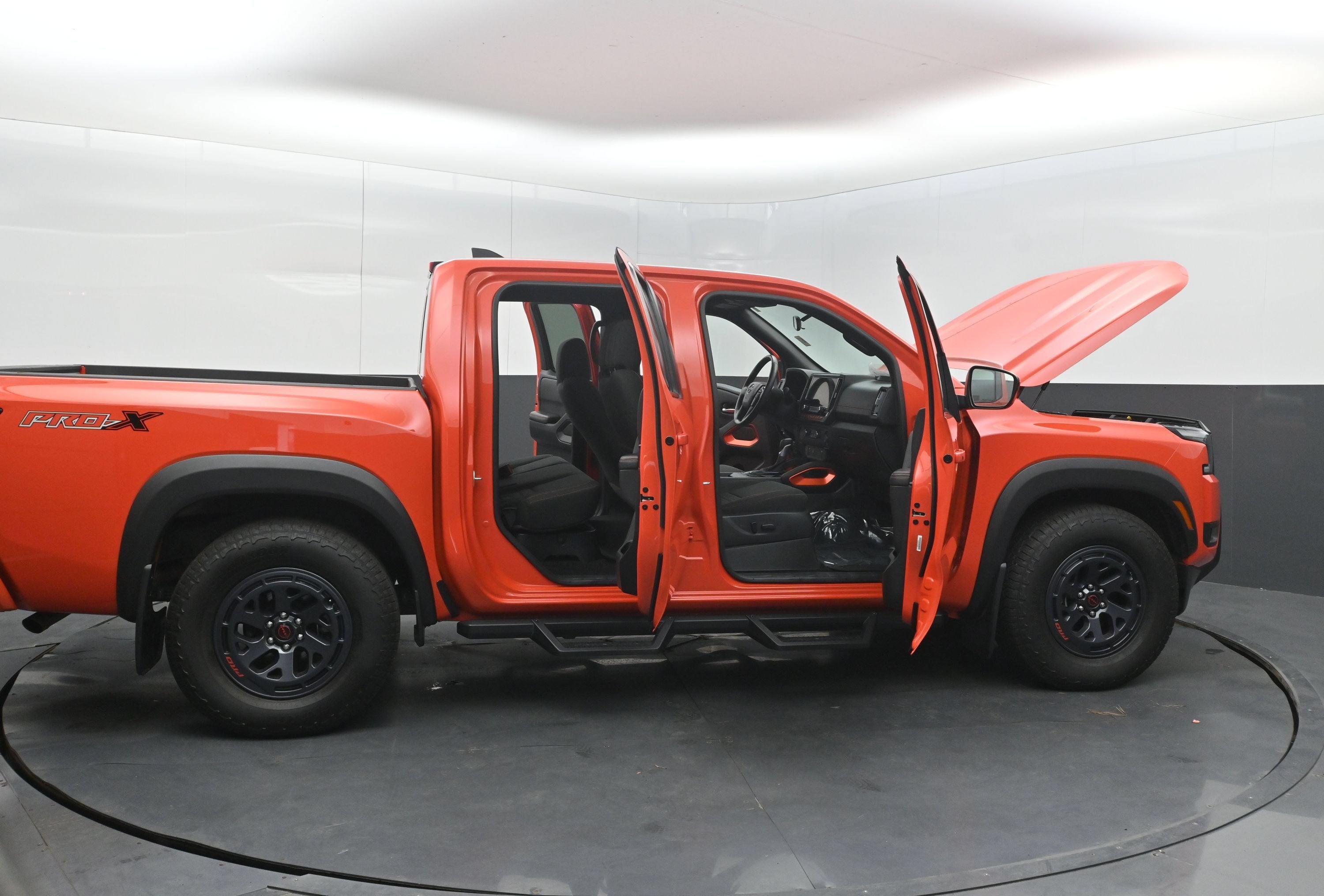 2025 Nissan Frontier PRO-X