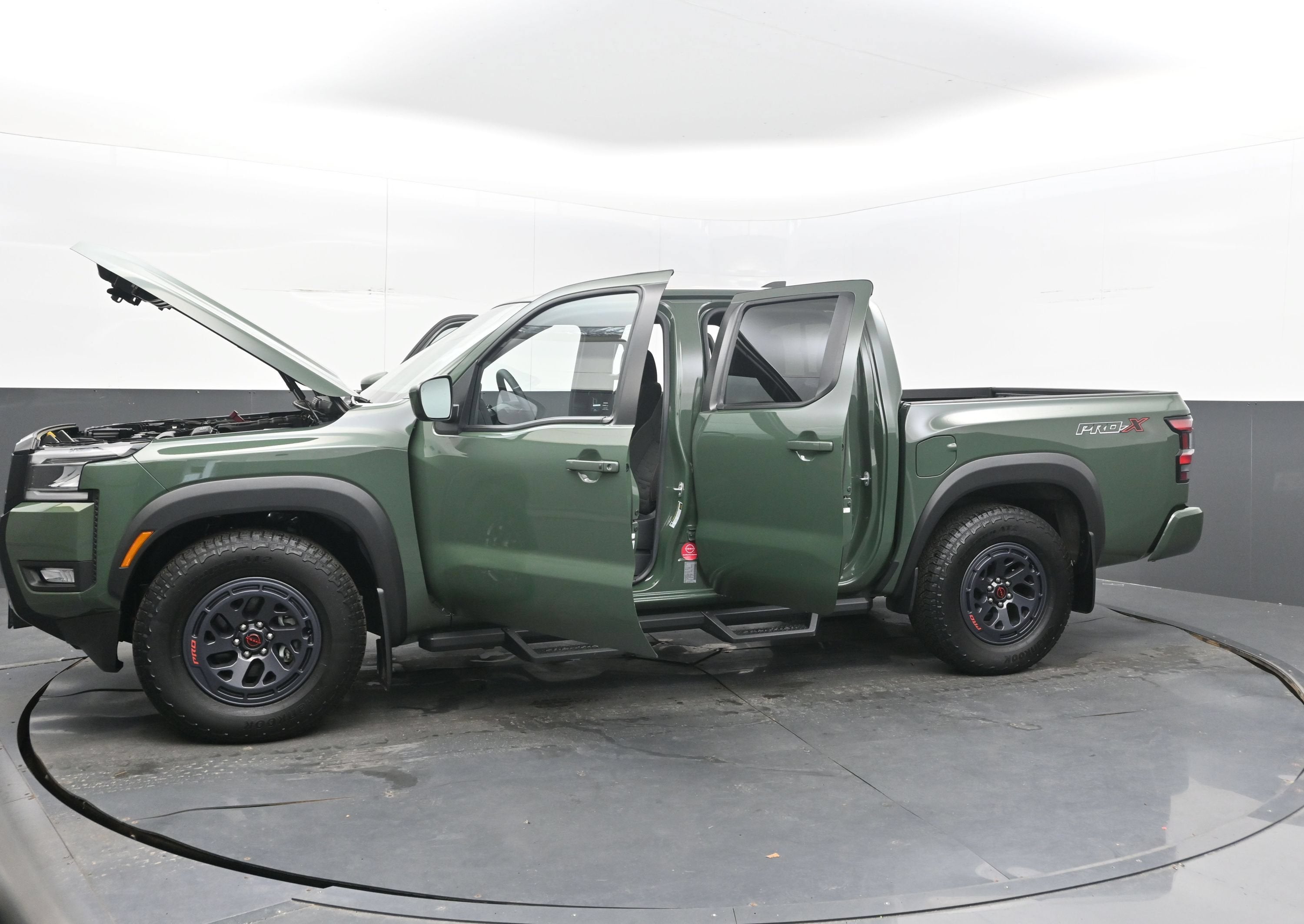 2025 Nissan Frontier PRO-X