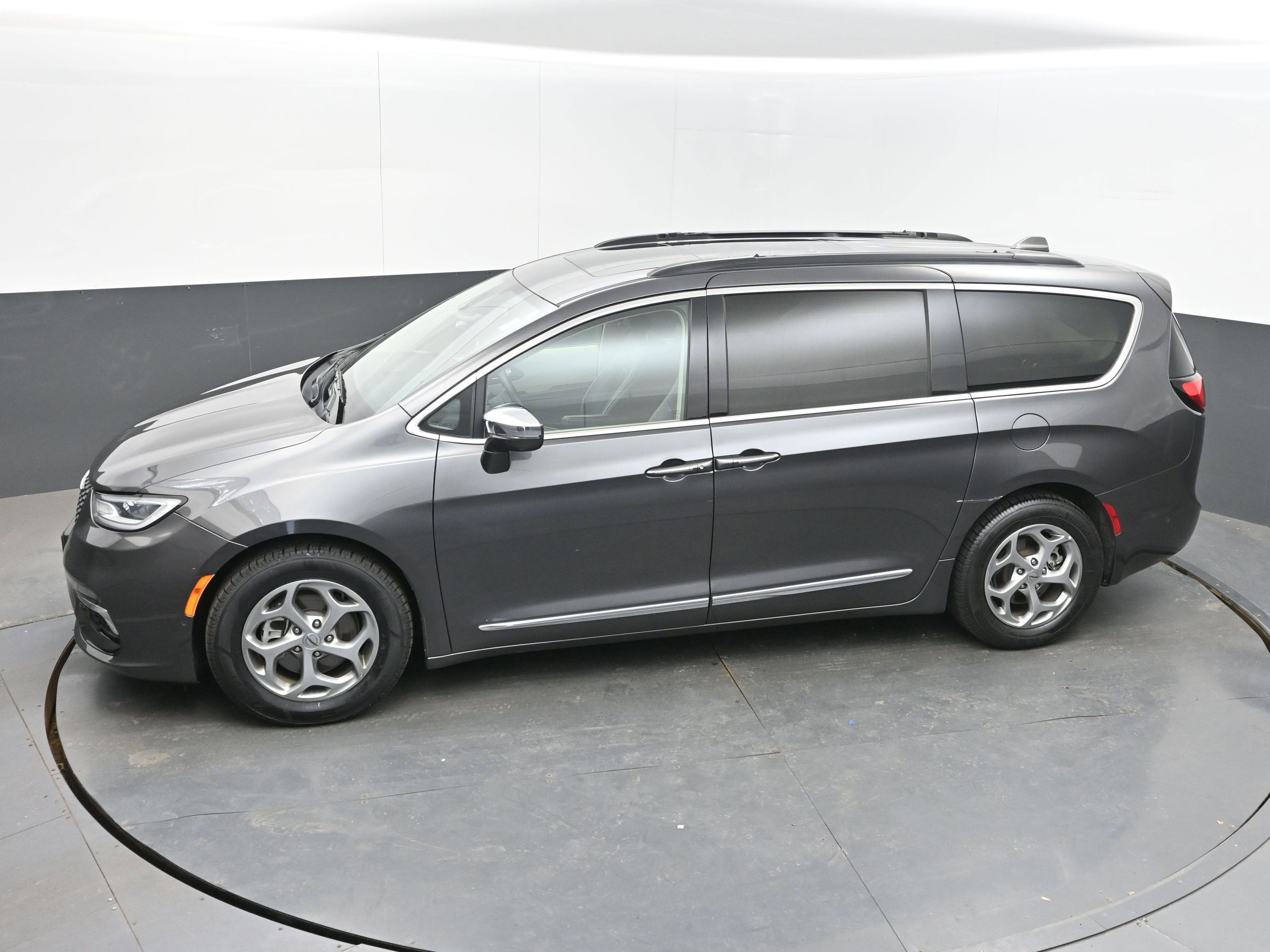 2022 Chrysler Pacifica Limited