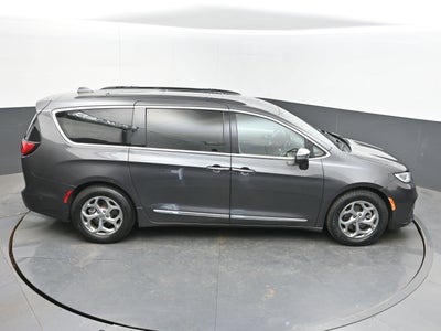 2022 Chrysler Pacifica Limited