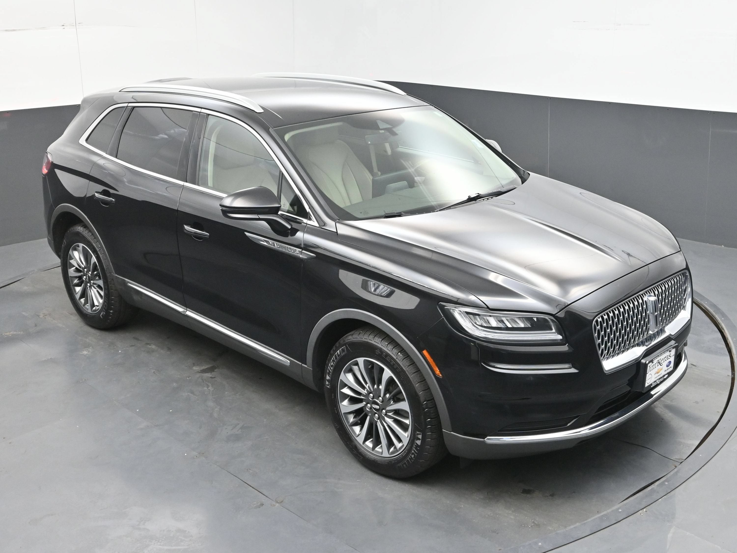 2023 Lincoln Nautilus Standard