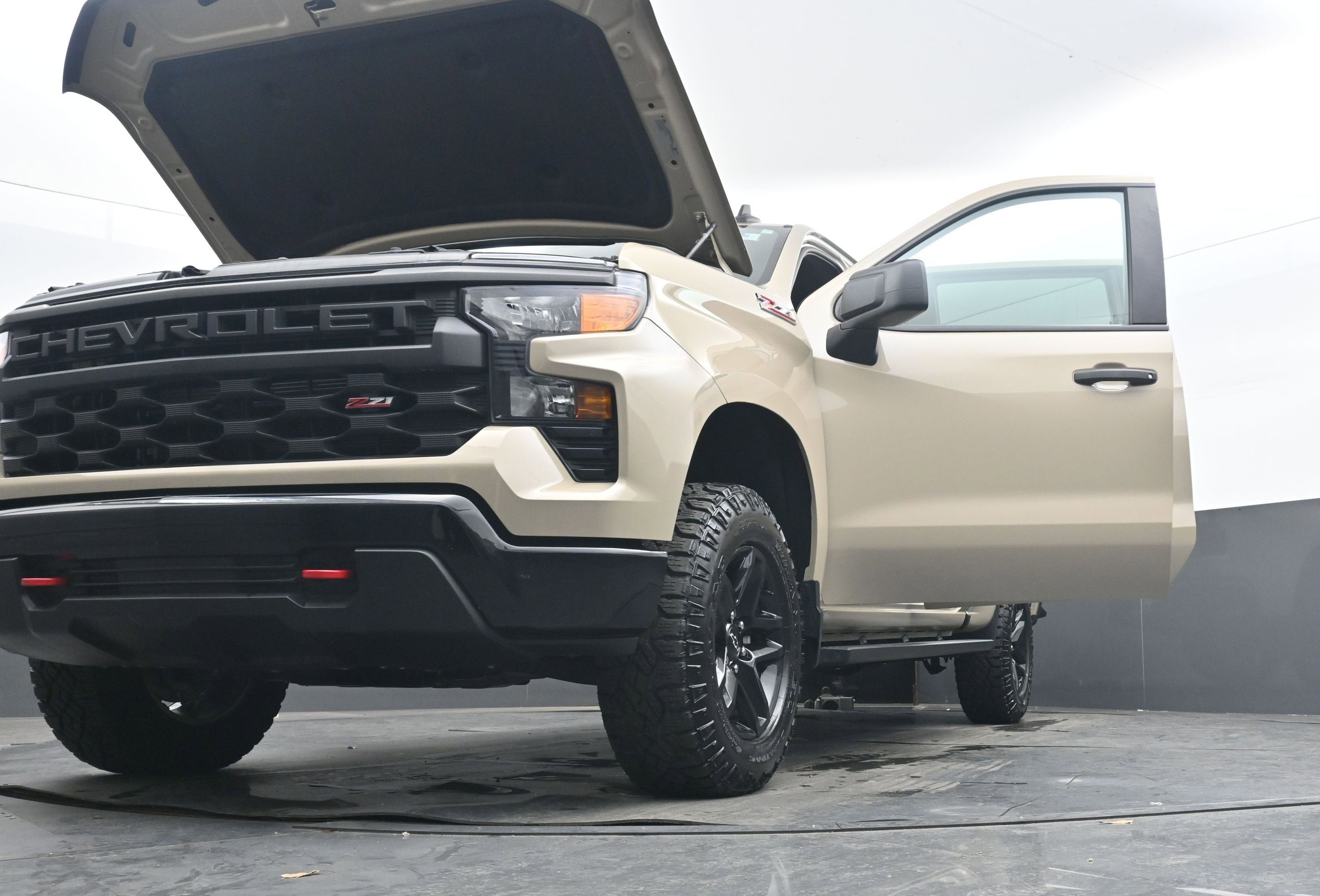 2022 Chevrolet Silverado 1500 Custom Trail Boss