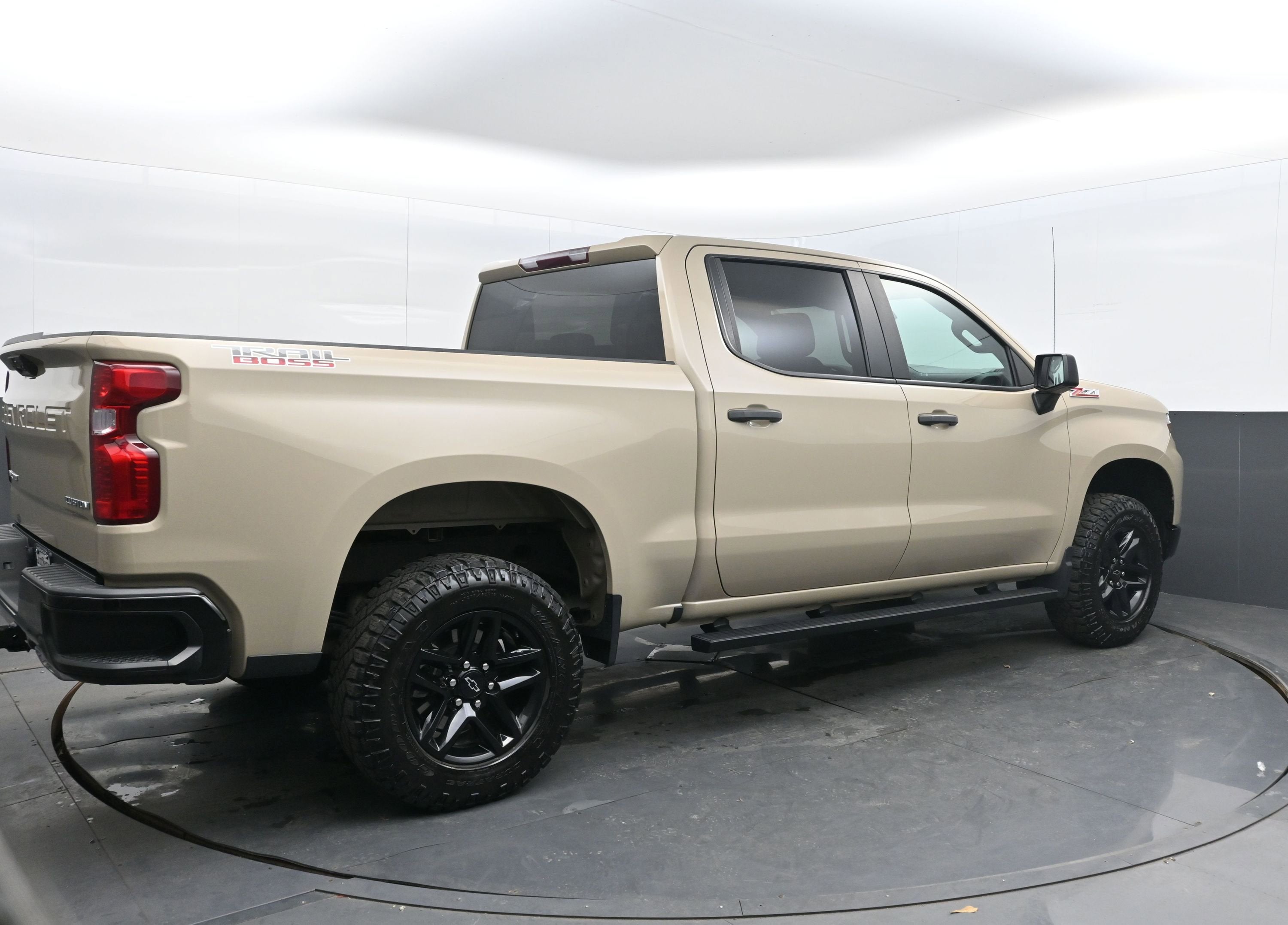 2022 Chevrolet Silverado 1500 Custom Trail Boss