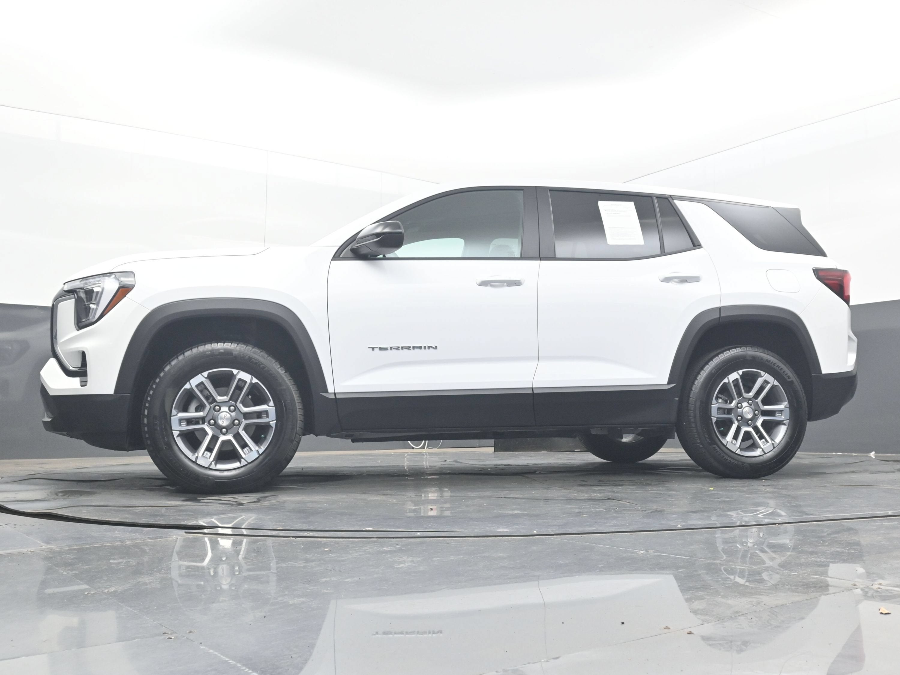 2026 GMC Terrain FWD Elevation