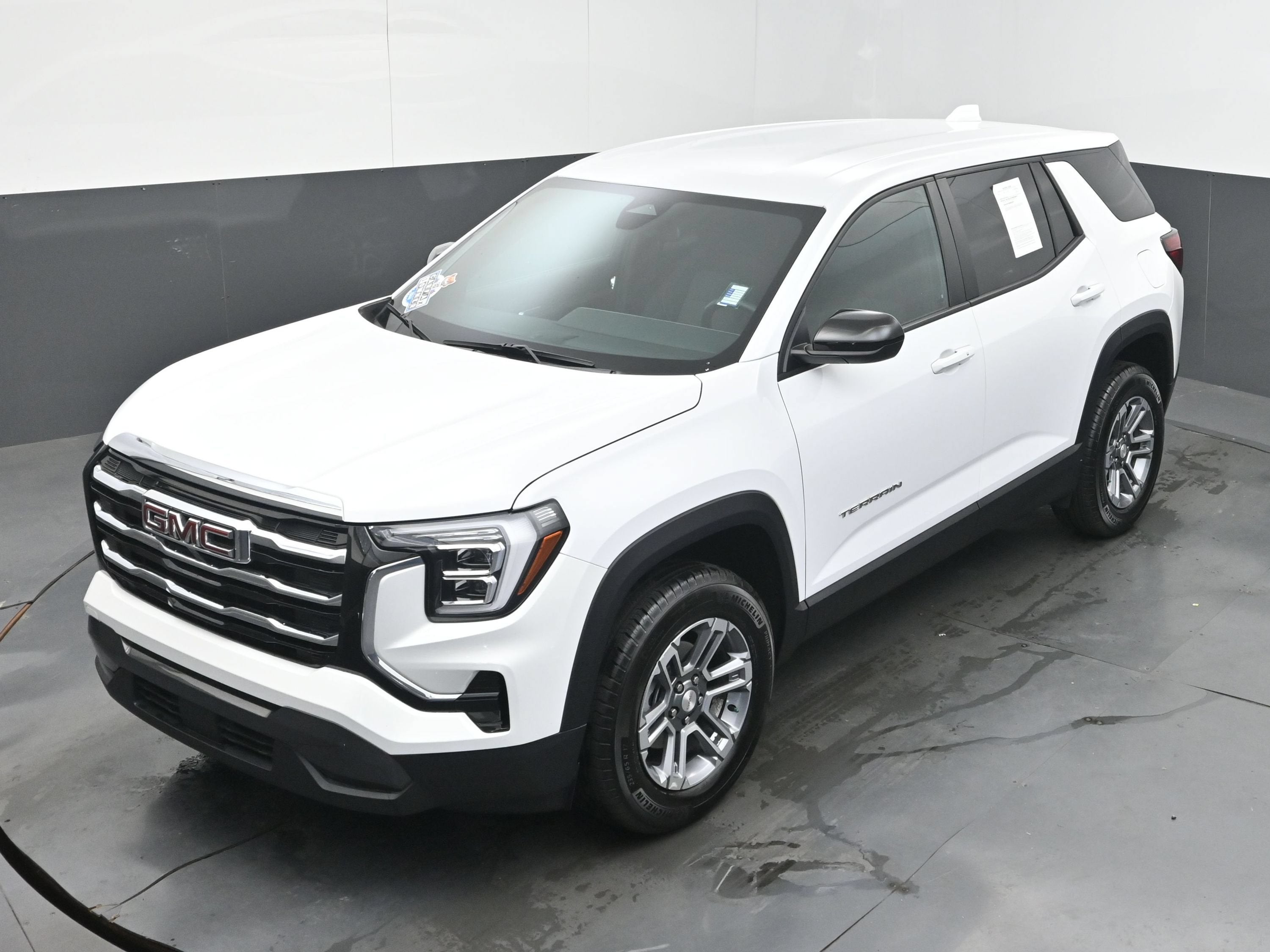 2026 GMC Terrain FWD Elevation