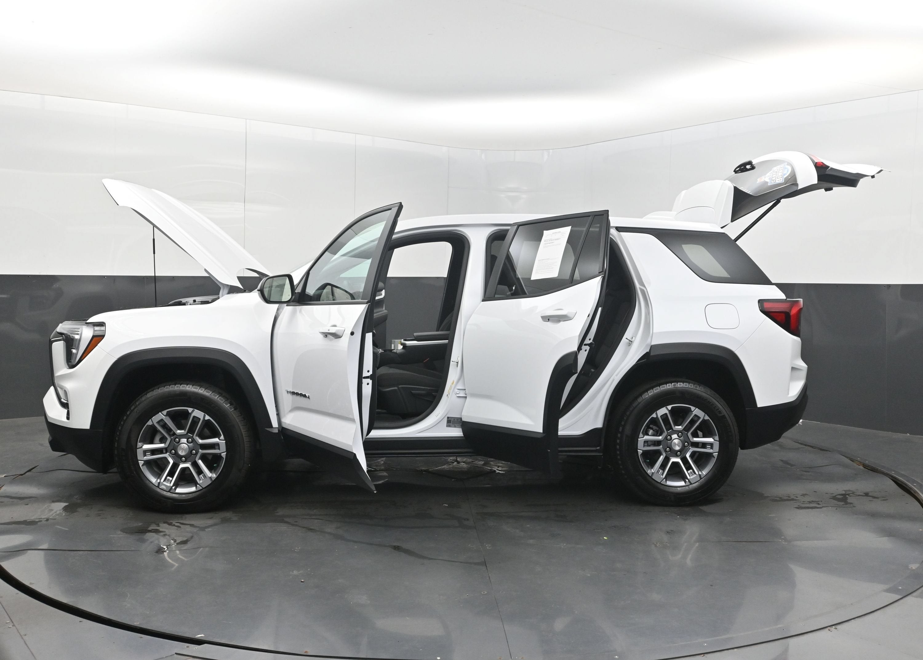 2026 GMC Terrain FWD Elevation
