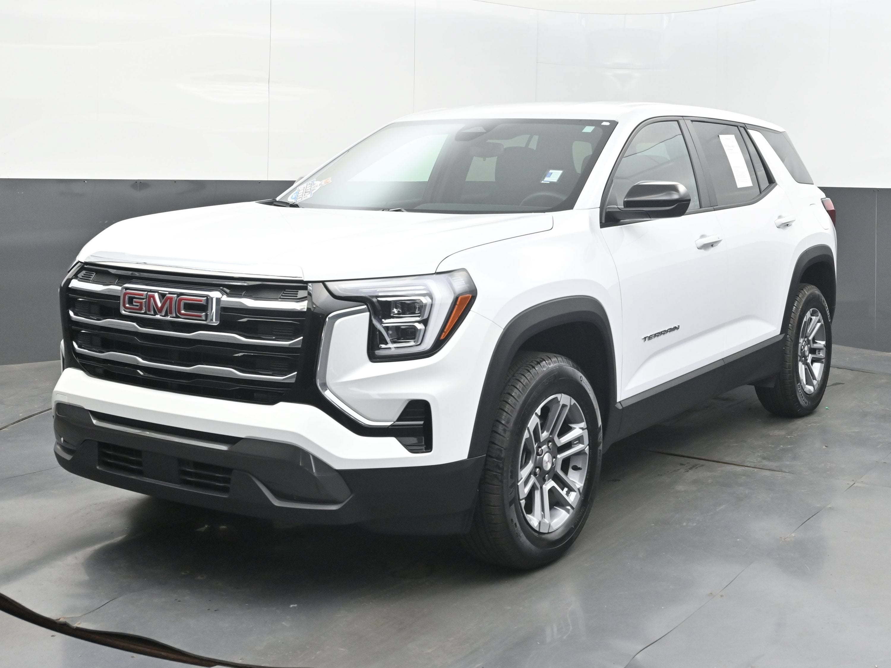 2026 GMC Terrain FWD Elevation