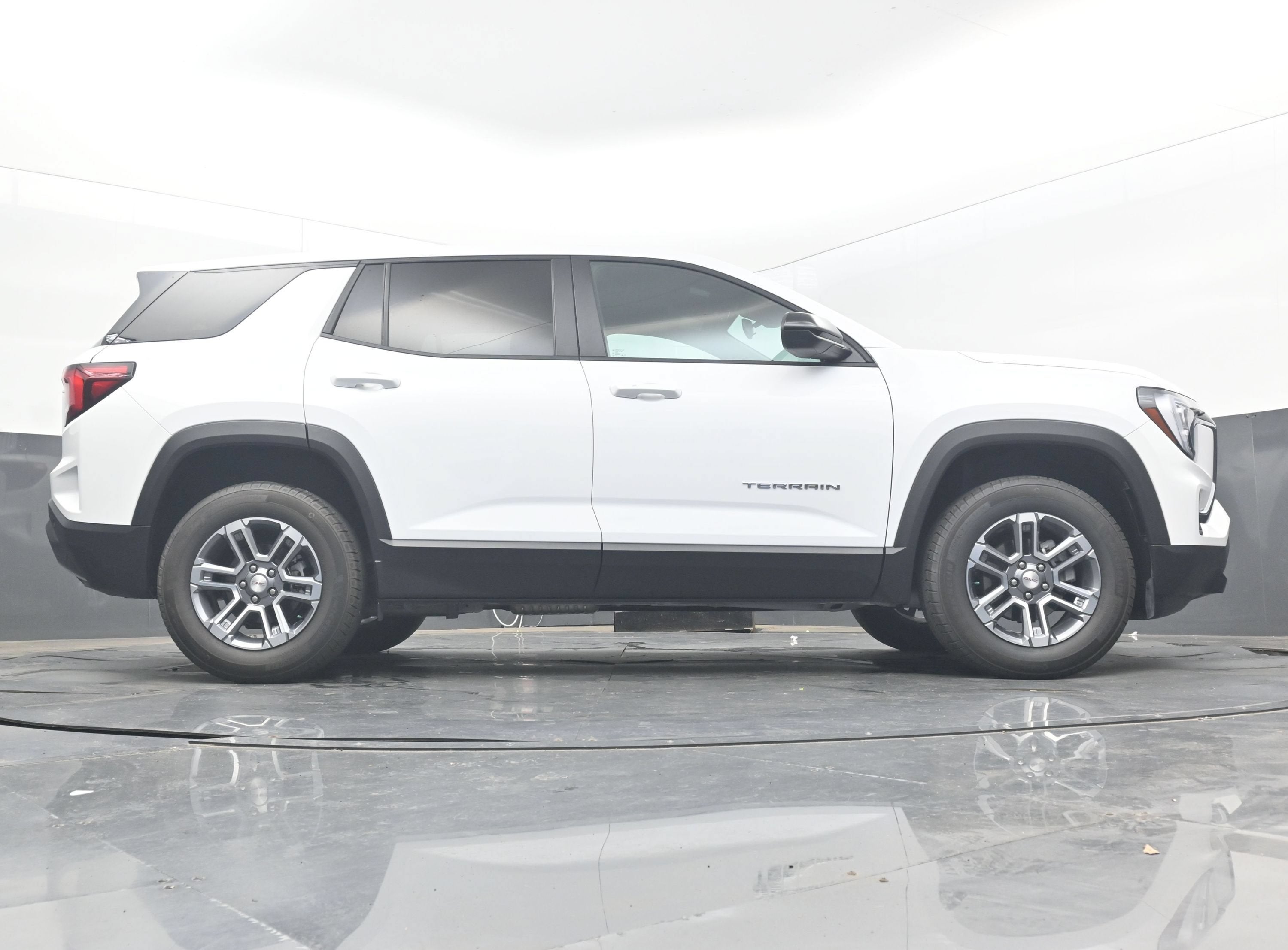 2026 GMC Terrain FWD Elevation