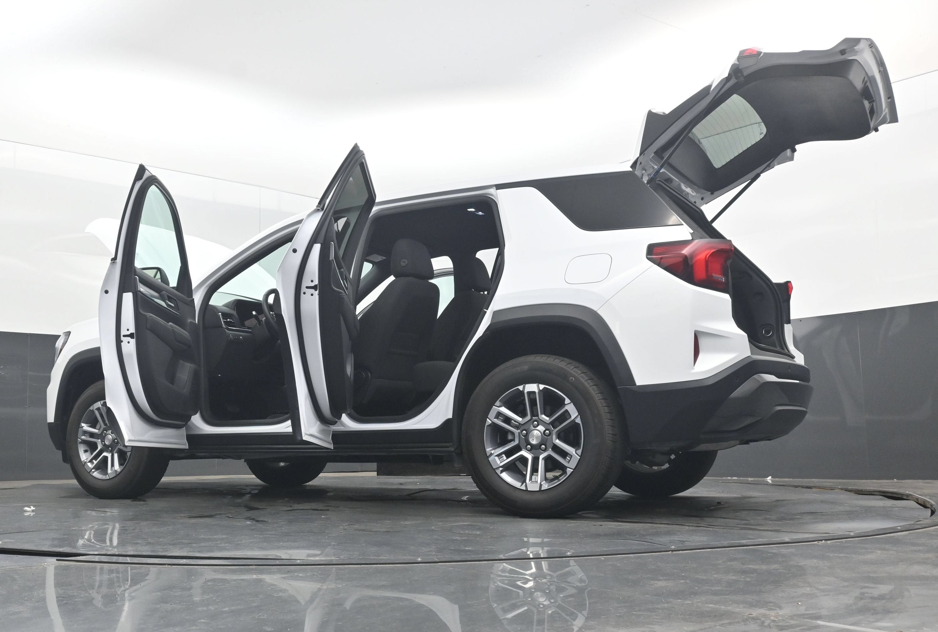 2026 GMC Terrain FWD Elevation