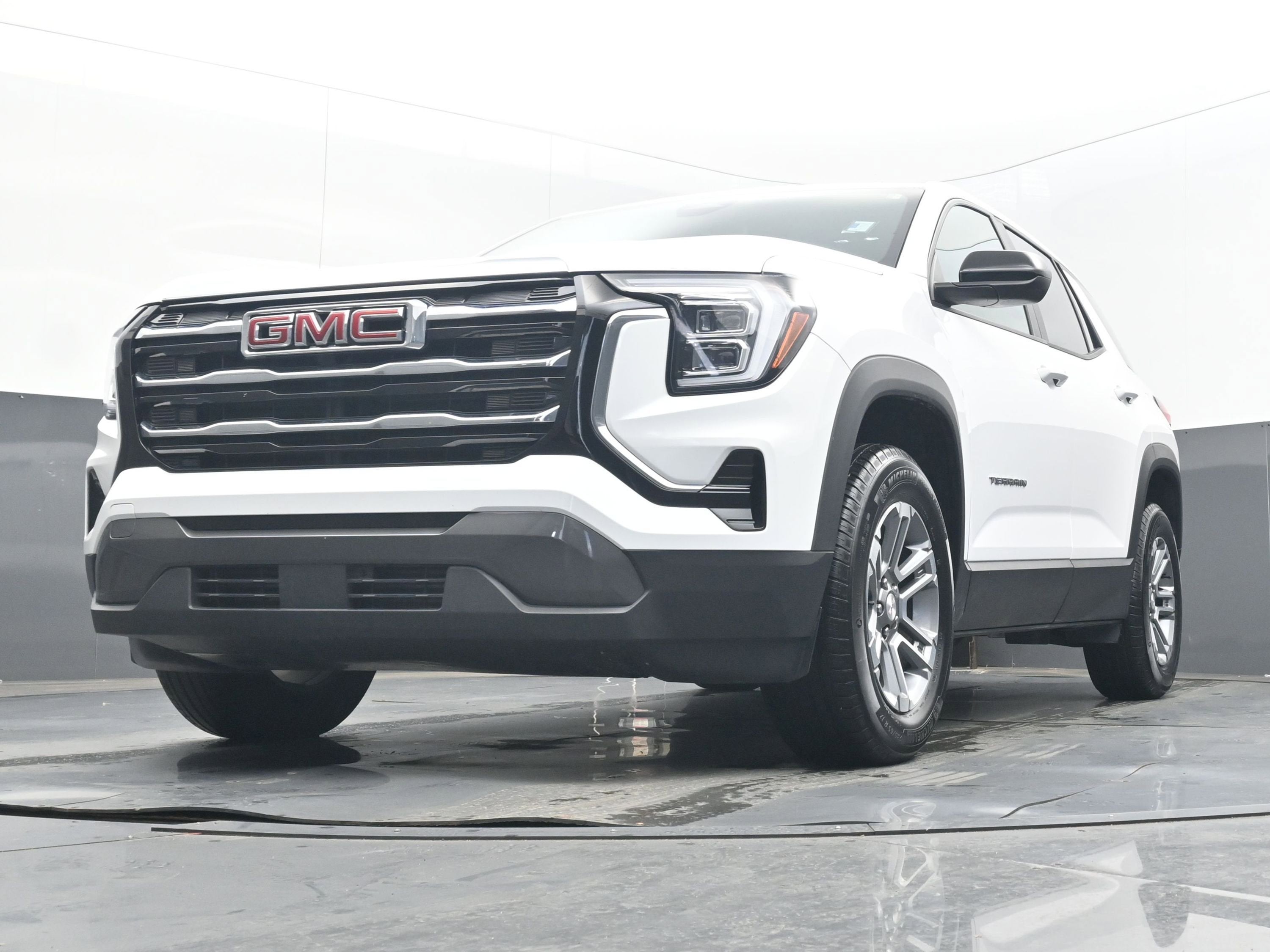 2025 GMC Terrain AWD Elevation