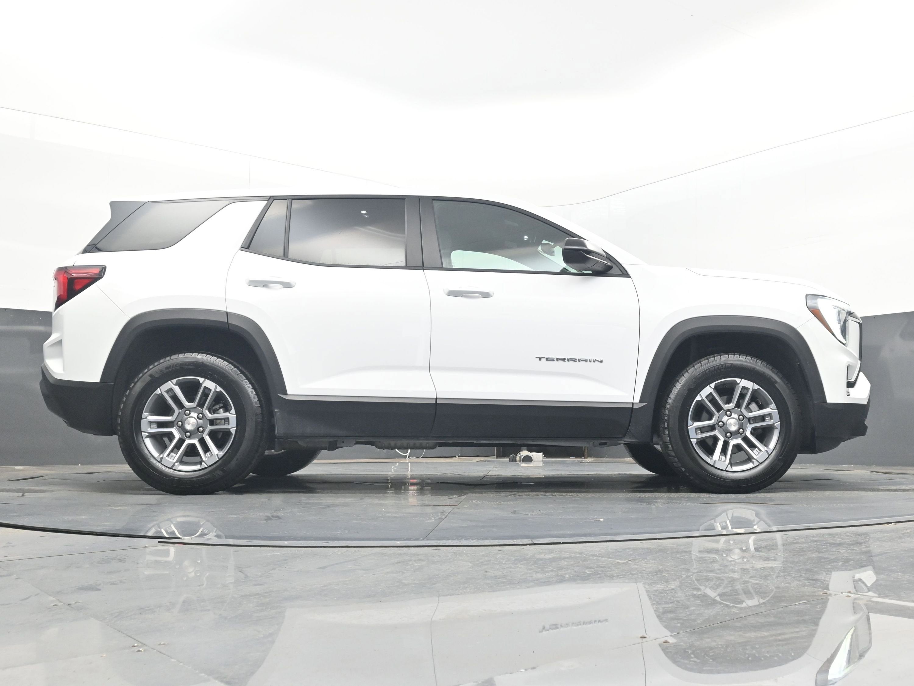 2025 GMC Terrain AWD Elevation
