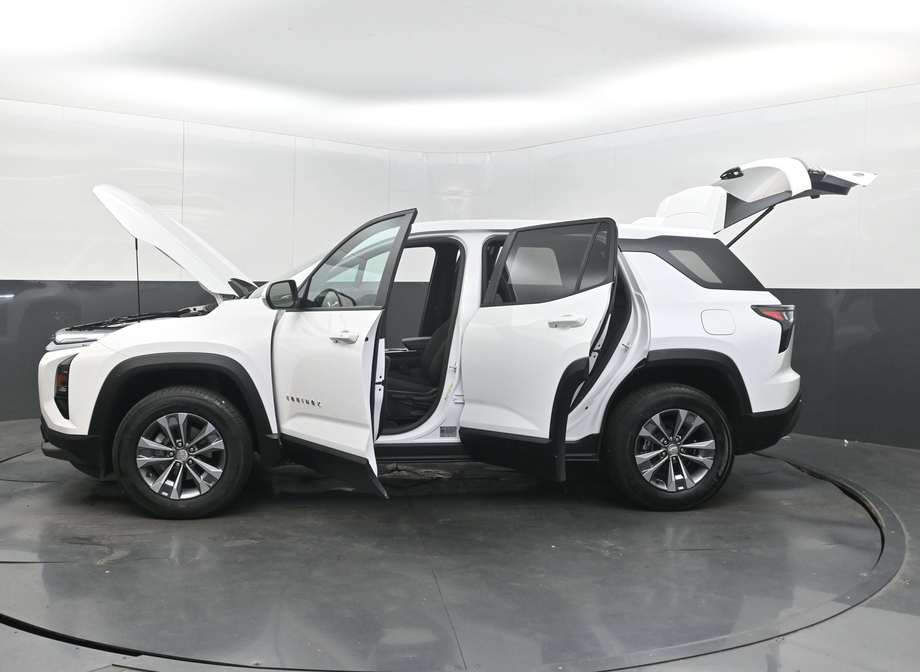 2026 Chevrolet Equinox FWD LT