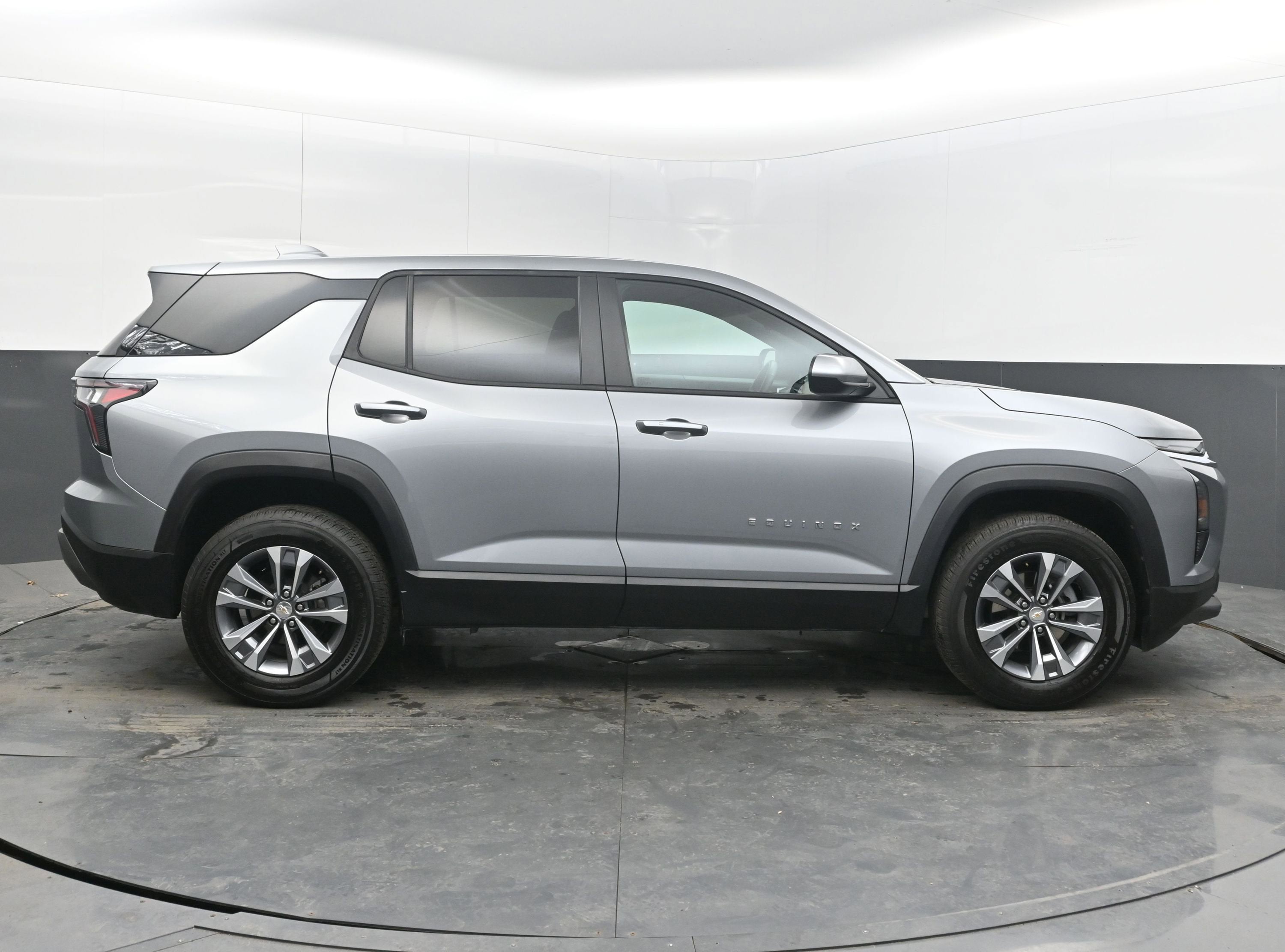 2025 Chevrolet Equinox FWD LT