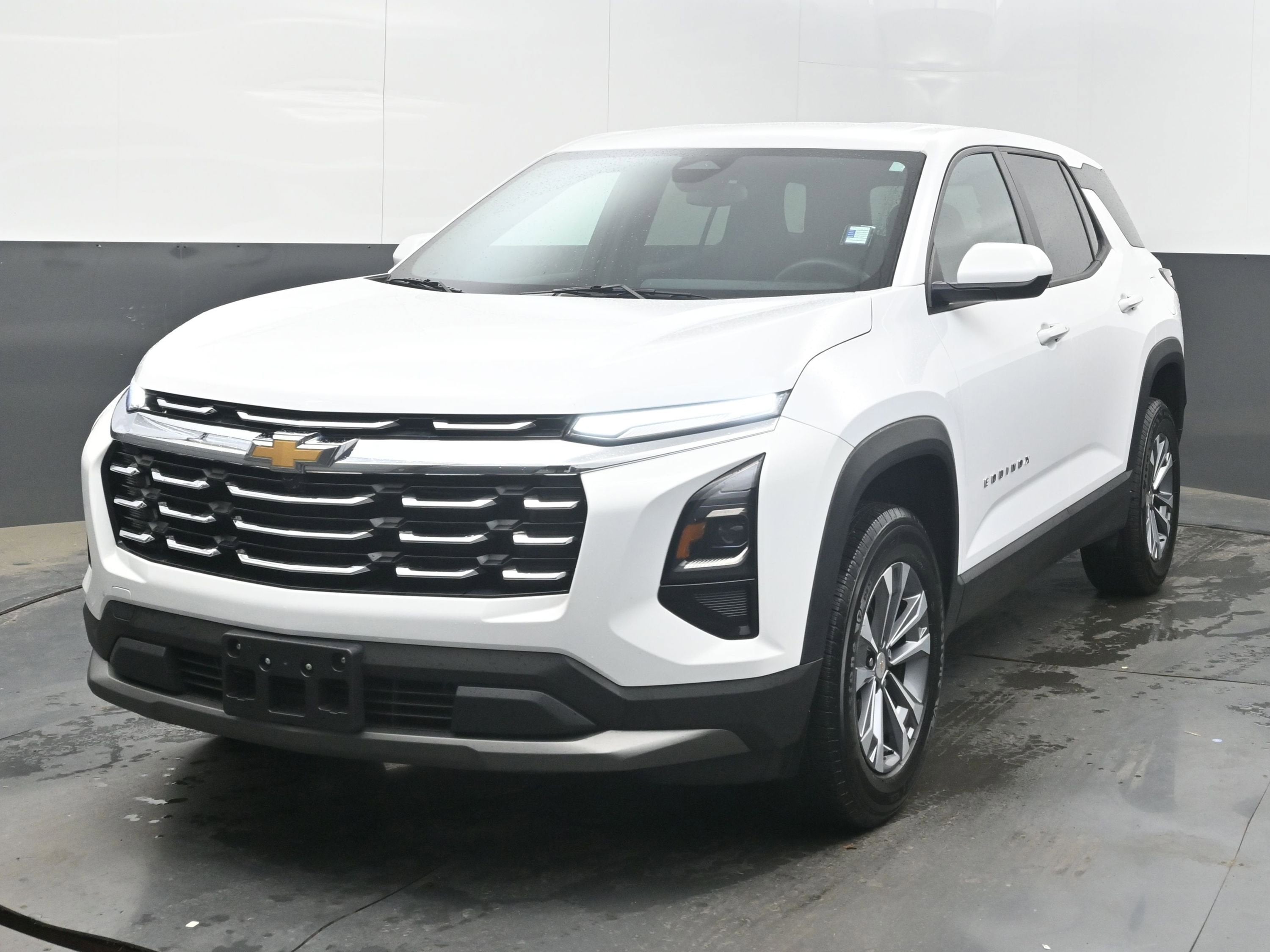 2025 Chevrolet Equinox FWD LT