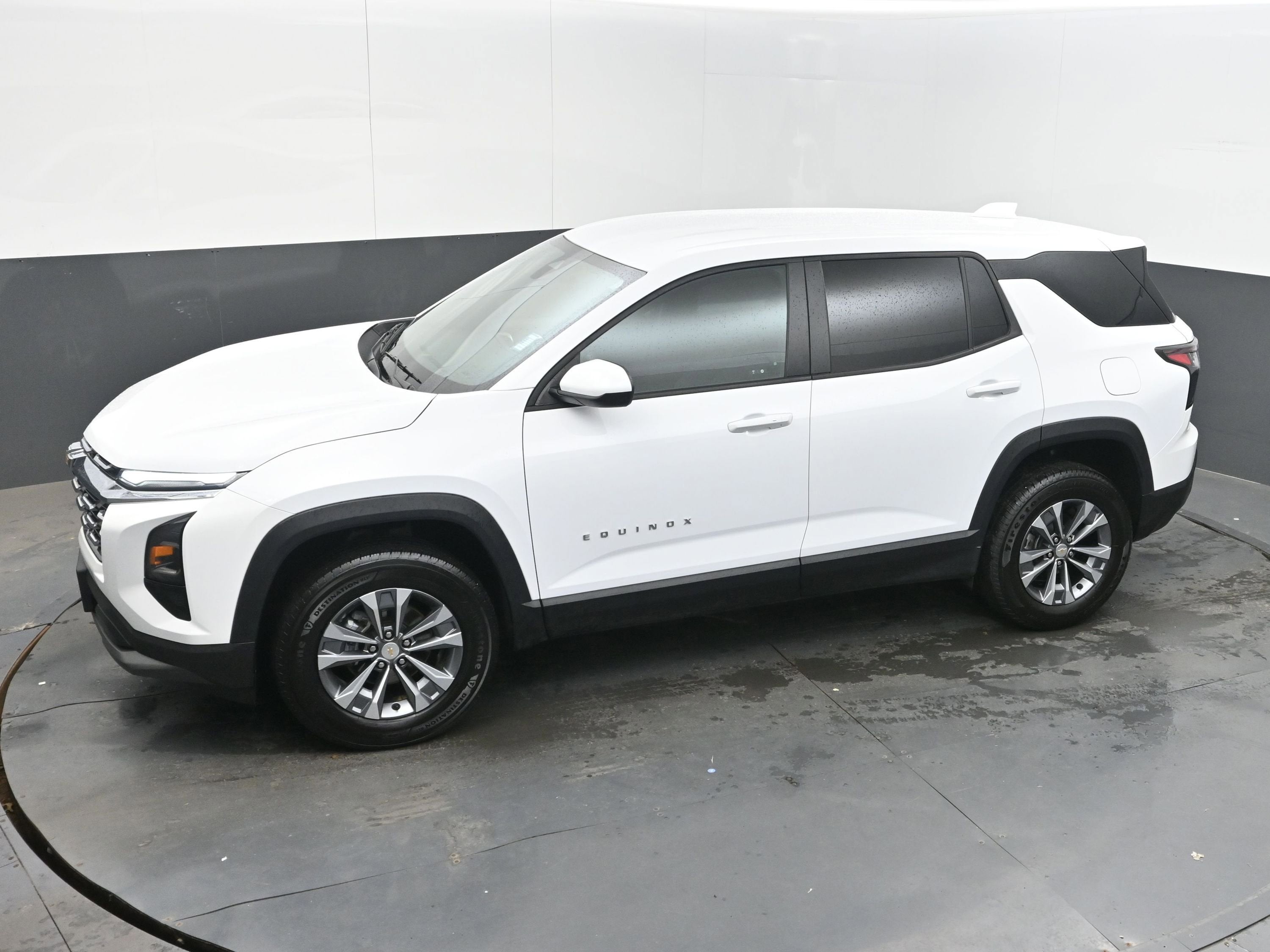 2025 Chevrolet Equinox FWD LT