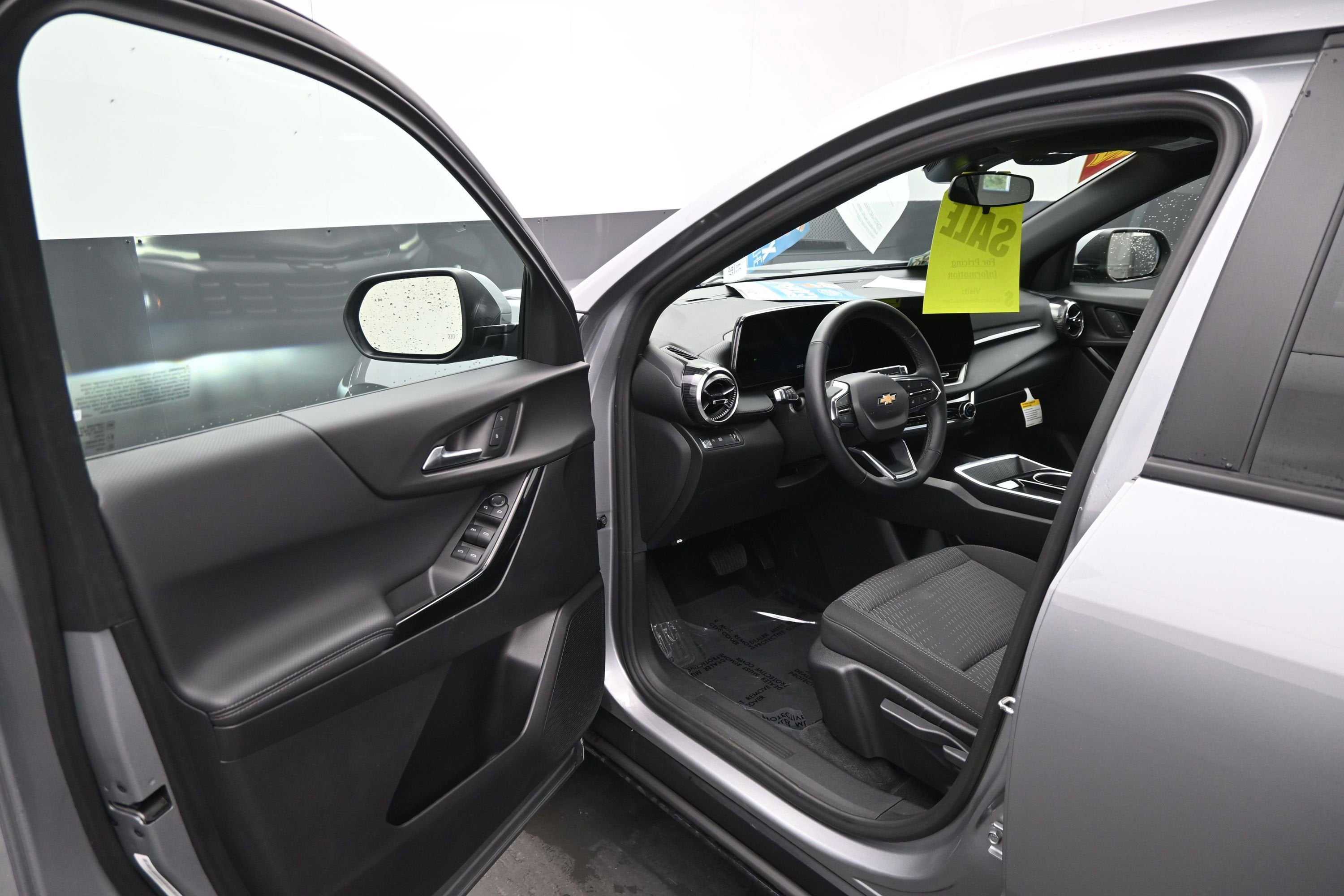 2025 Chevrolet Equinox FWD LT