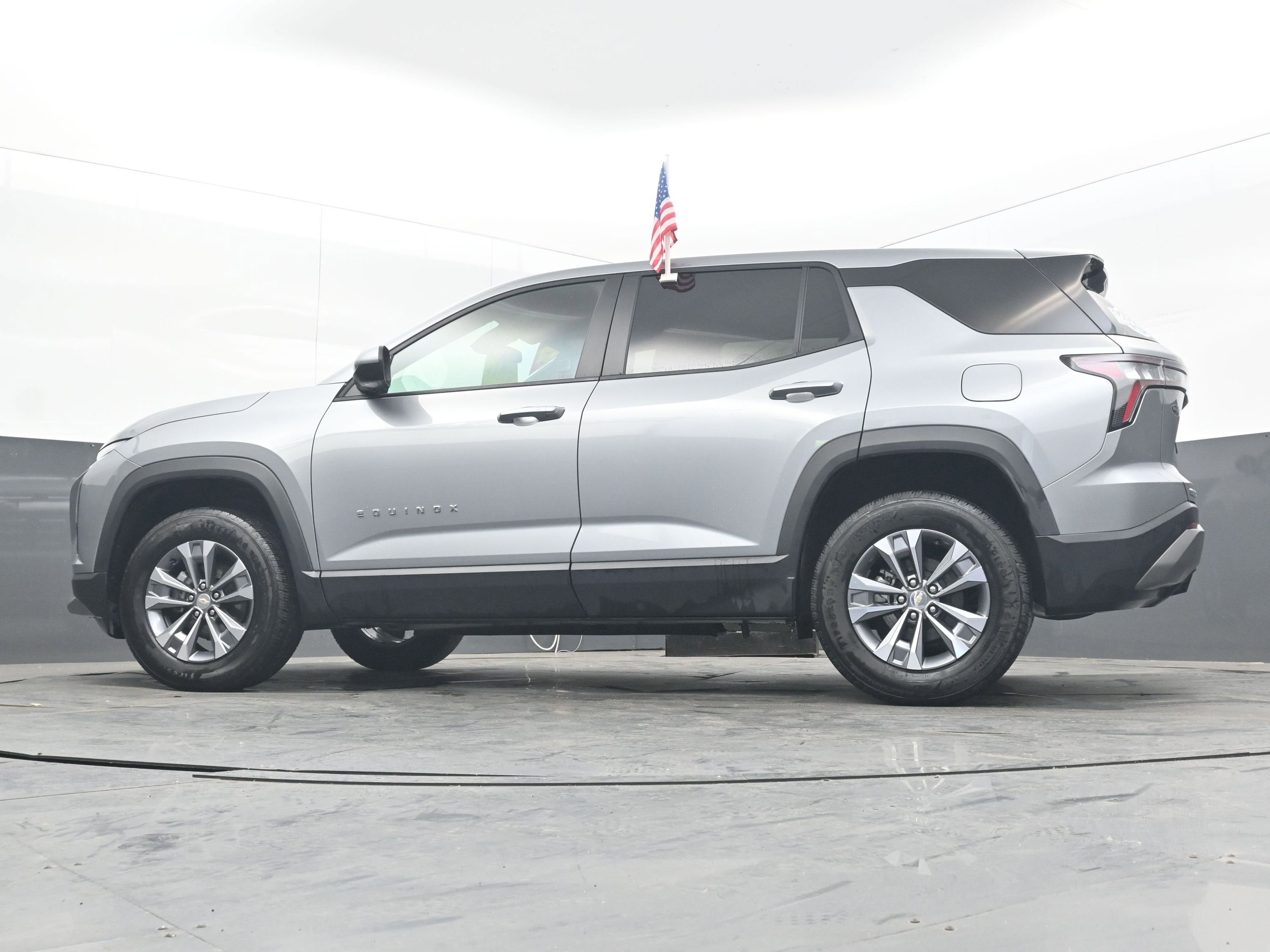 2025 Chevrolet Equinox FWD LT