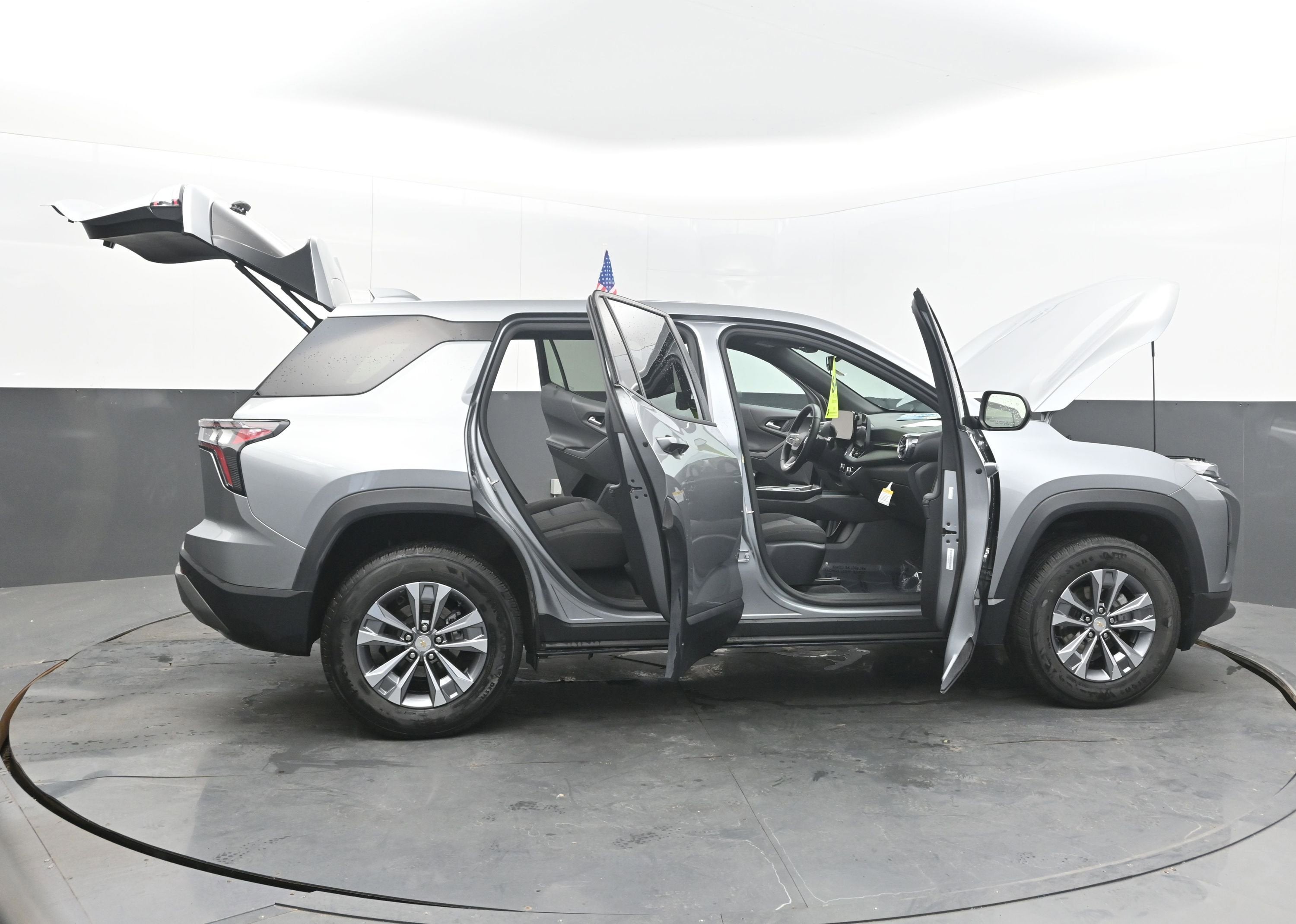 2025 Chevrolet Equinox FWD LT