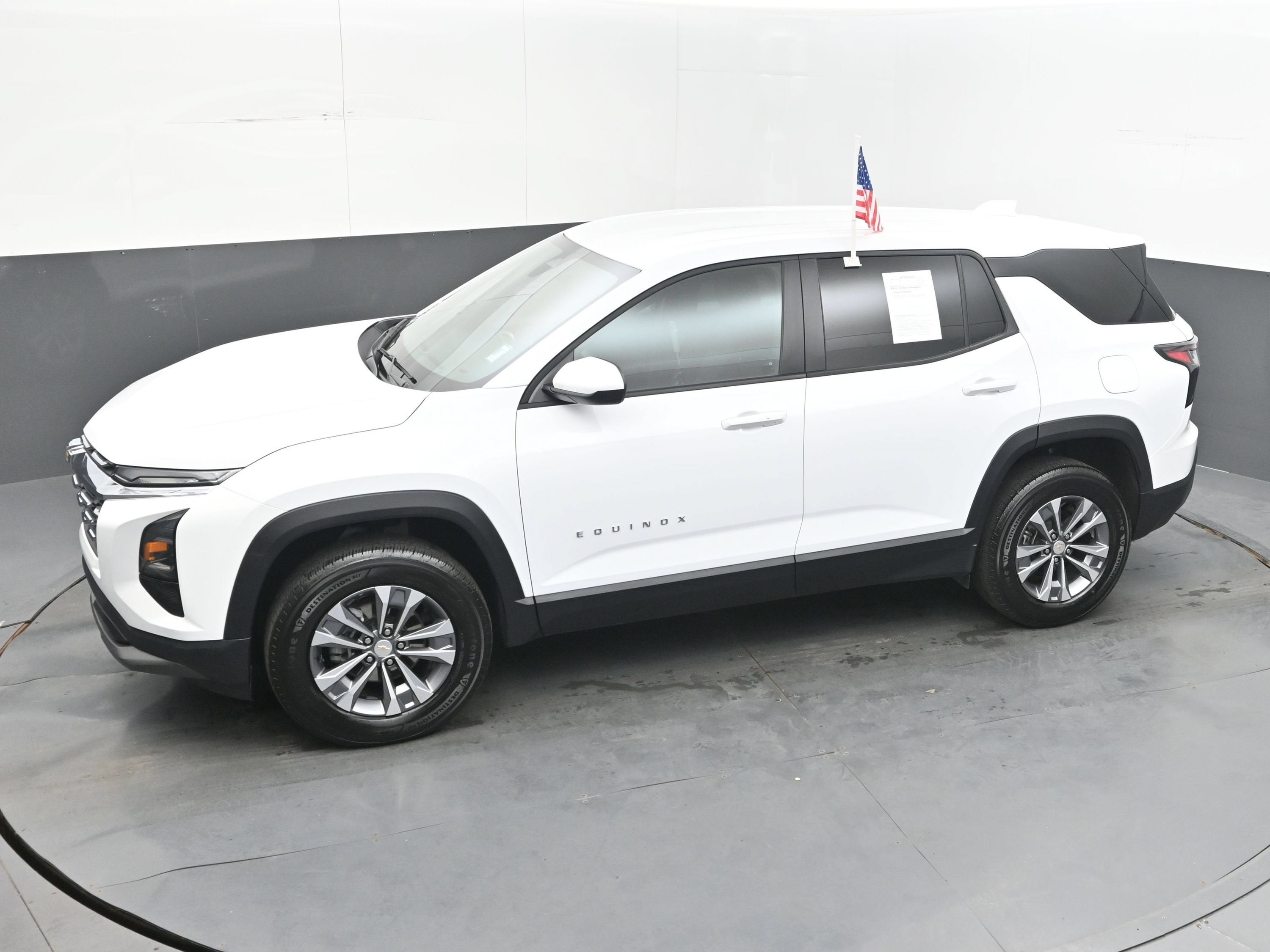 2026 Chevrolet Equinox FWD LT