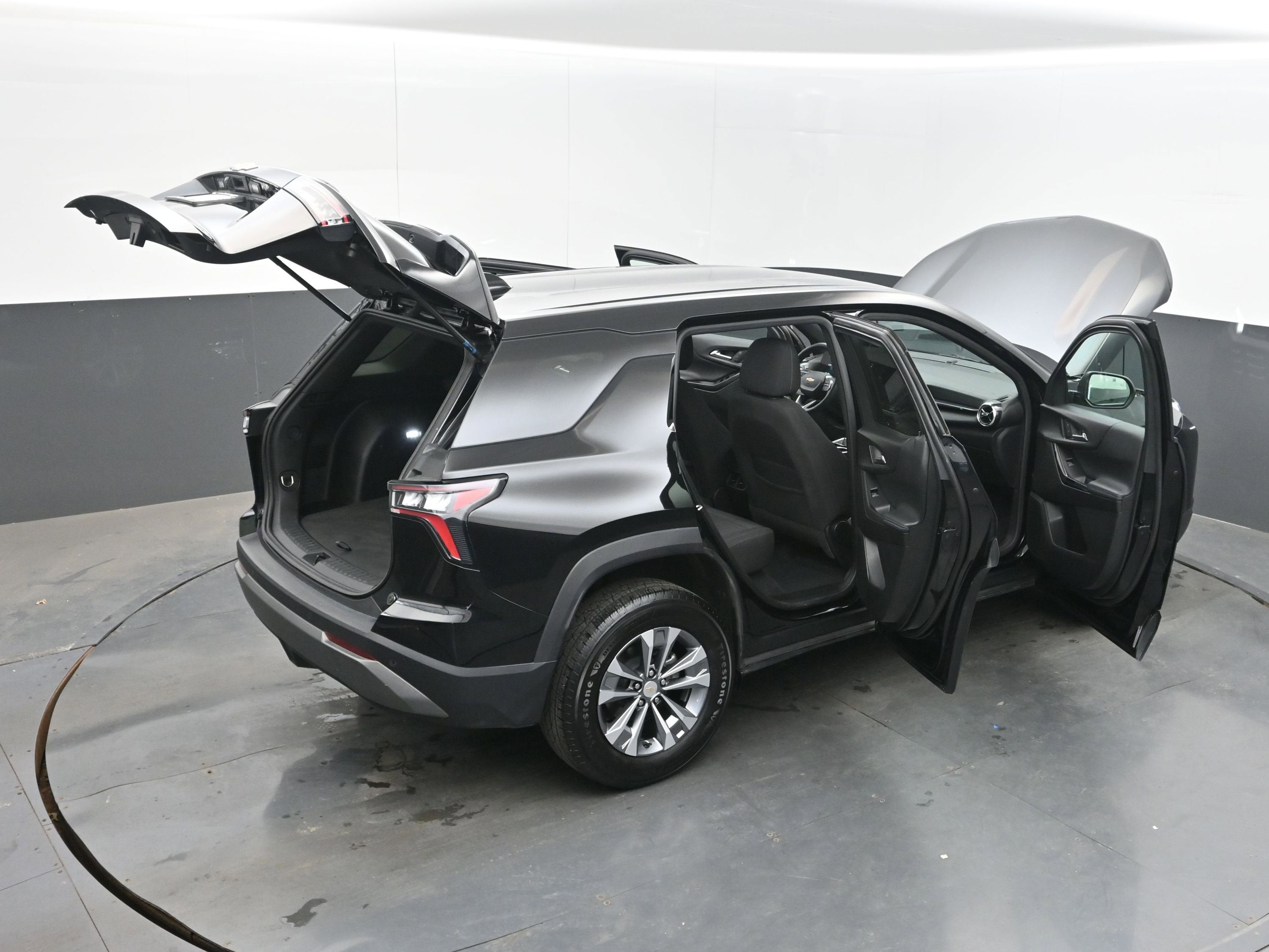 2025 Chevrolet Equinox FWD LT