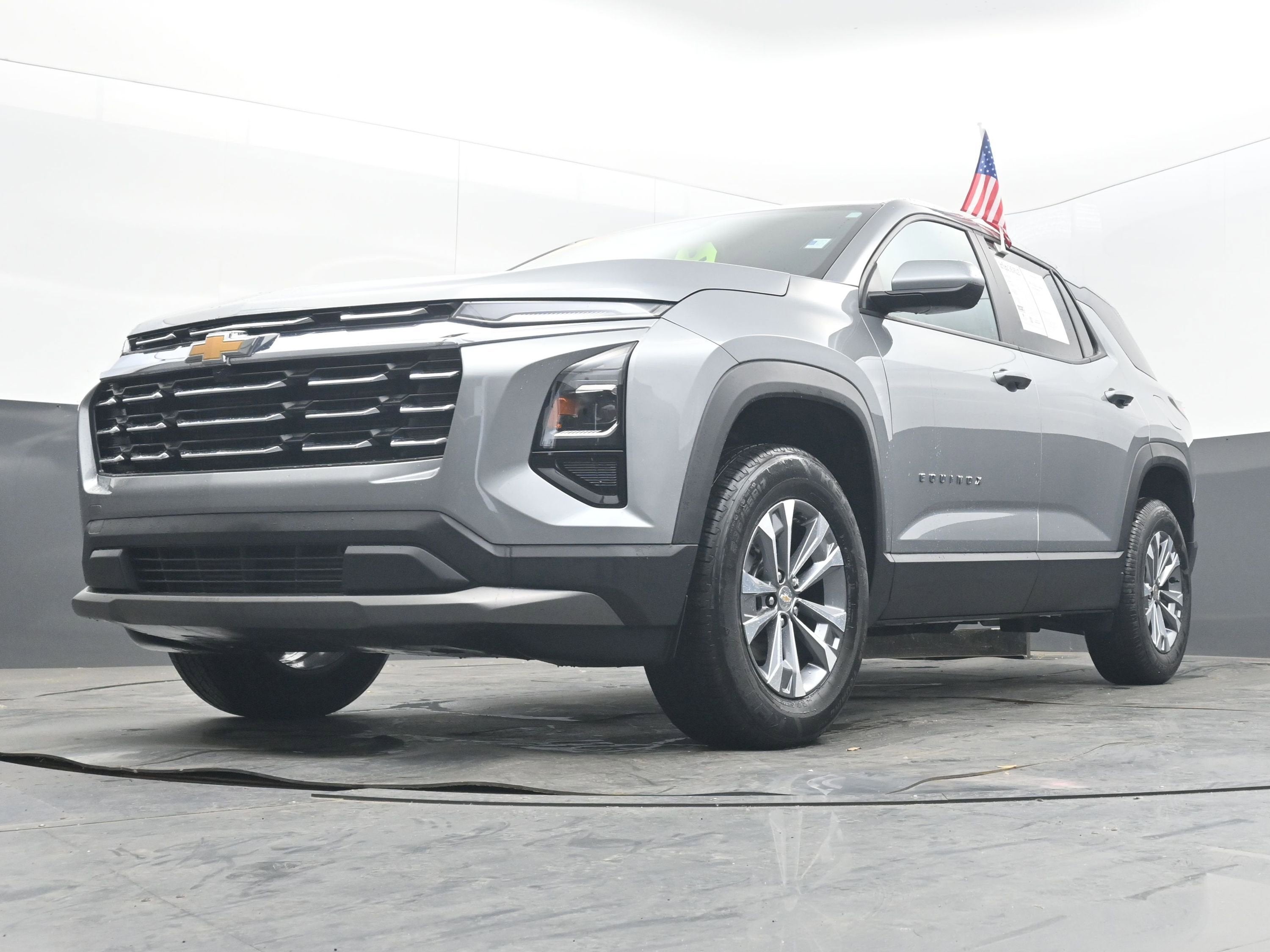 2025 Chevrolet Equinox FWD LT
