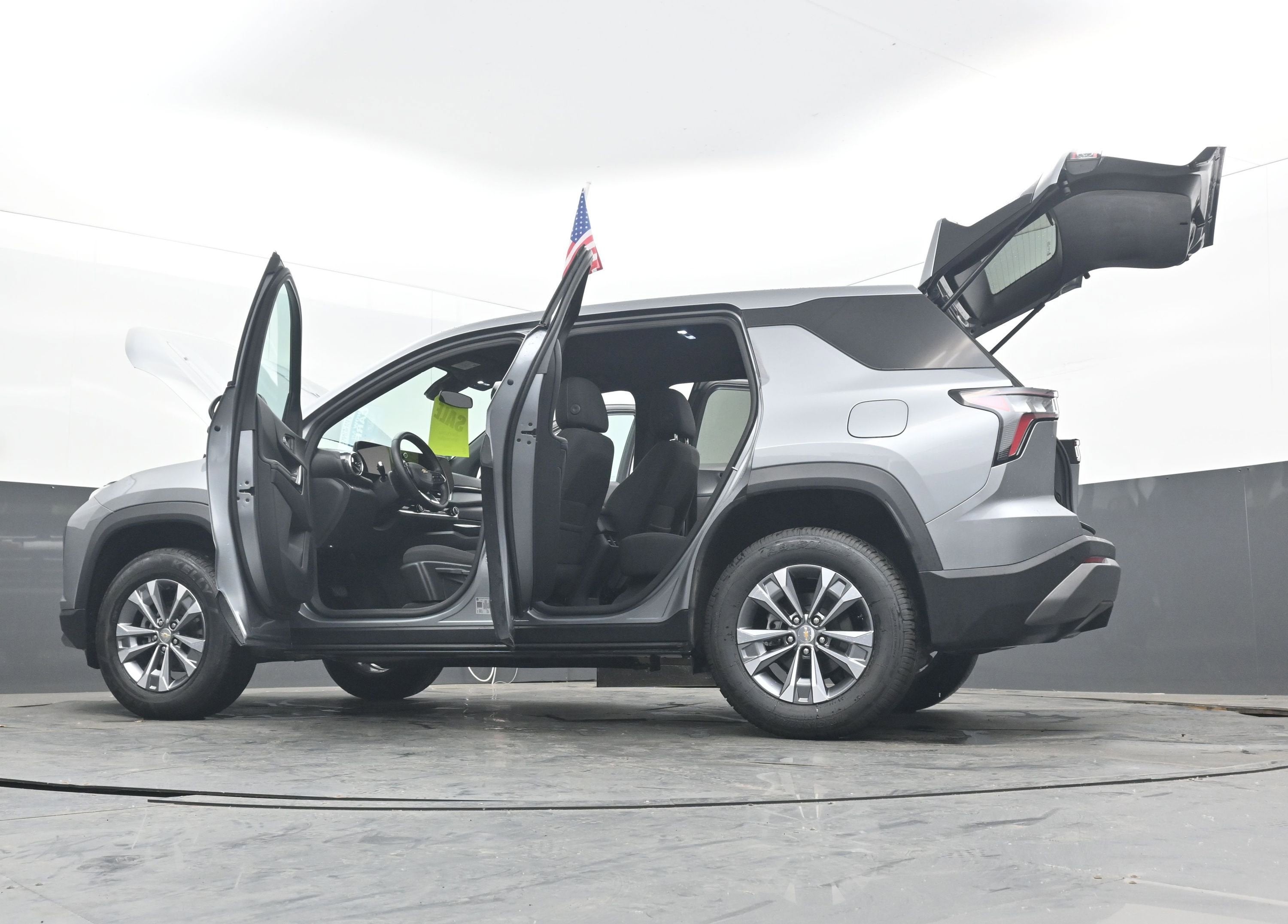 2025 Chevrolet Equinox FWD LT