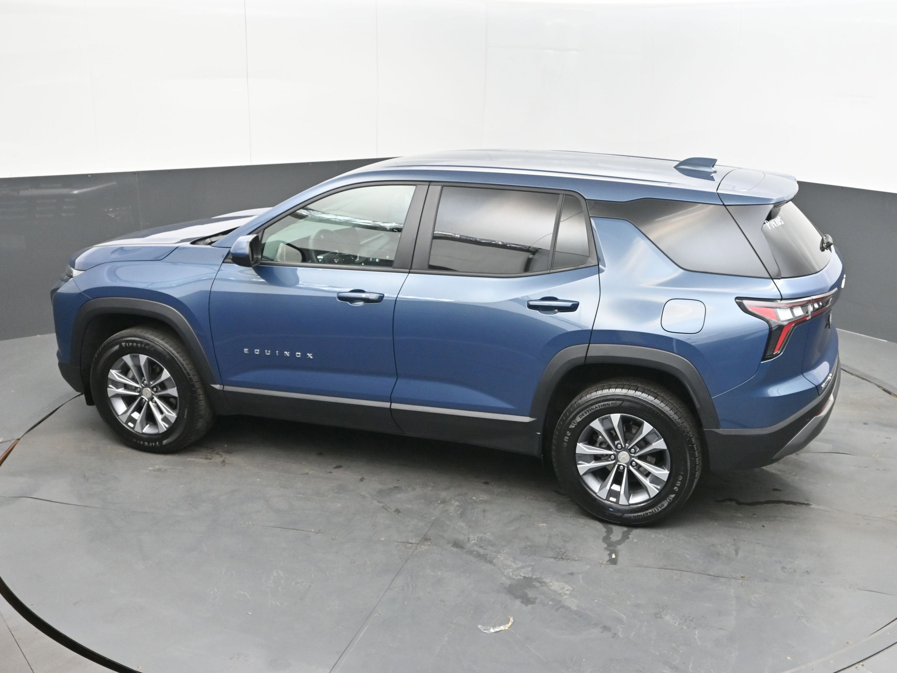 2025 Chevrolet Equinox FWD LT