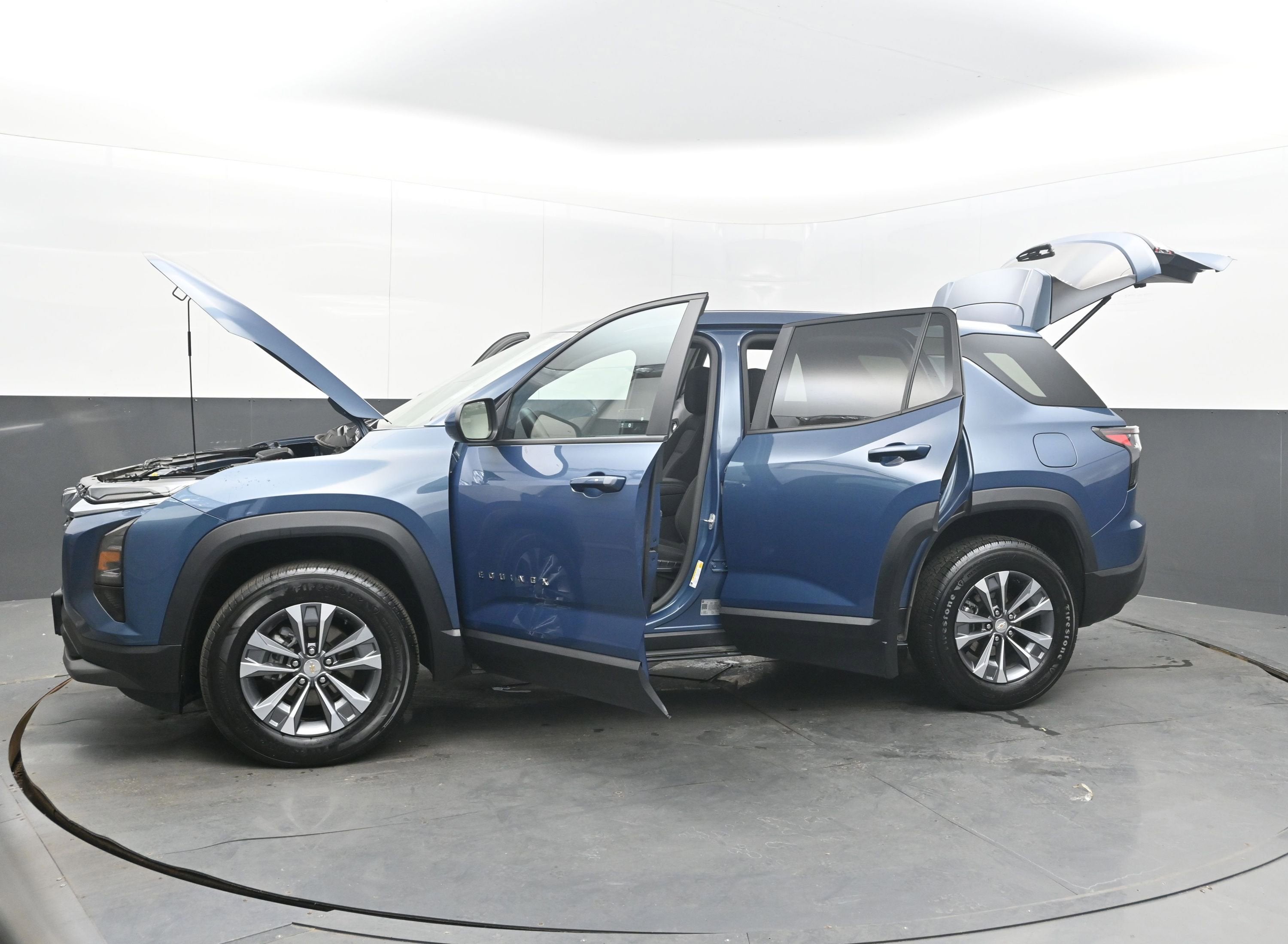 2025 Chevrolet Equinox FWD LT