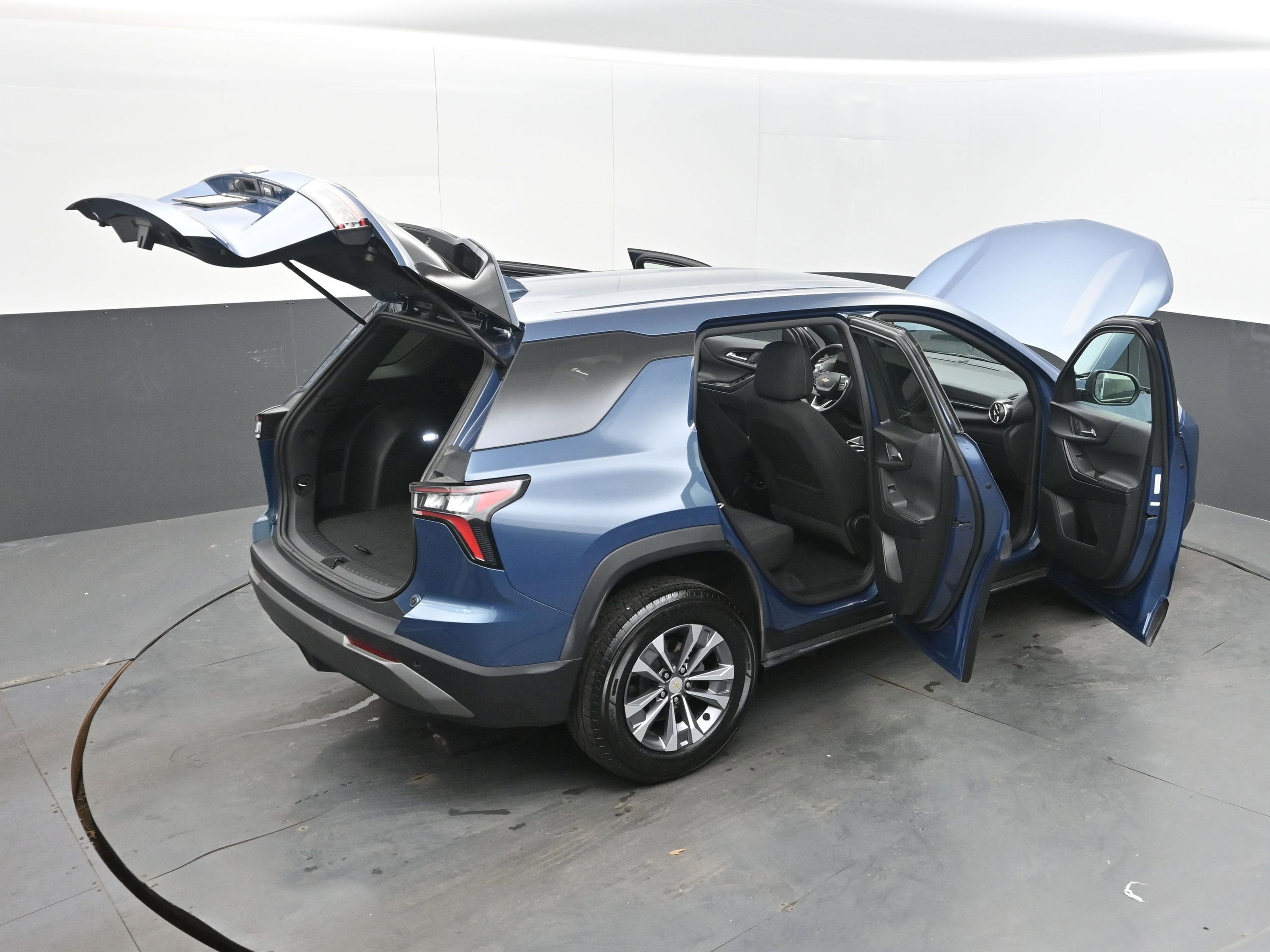 2025 Chevrolet Equinox FWD LT