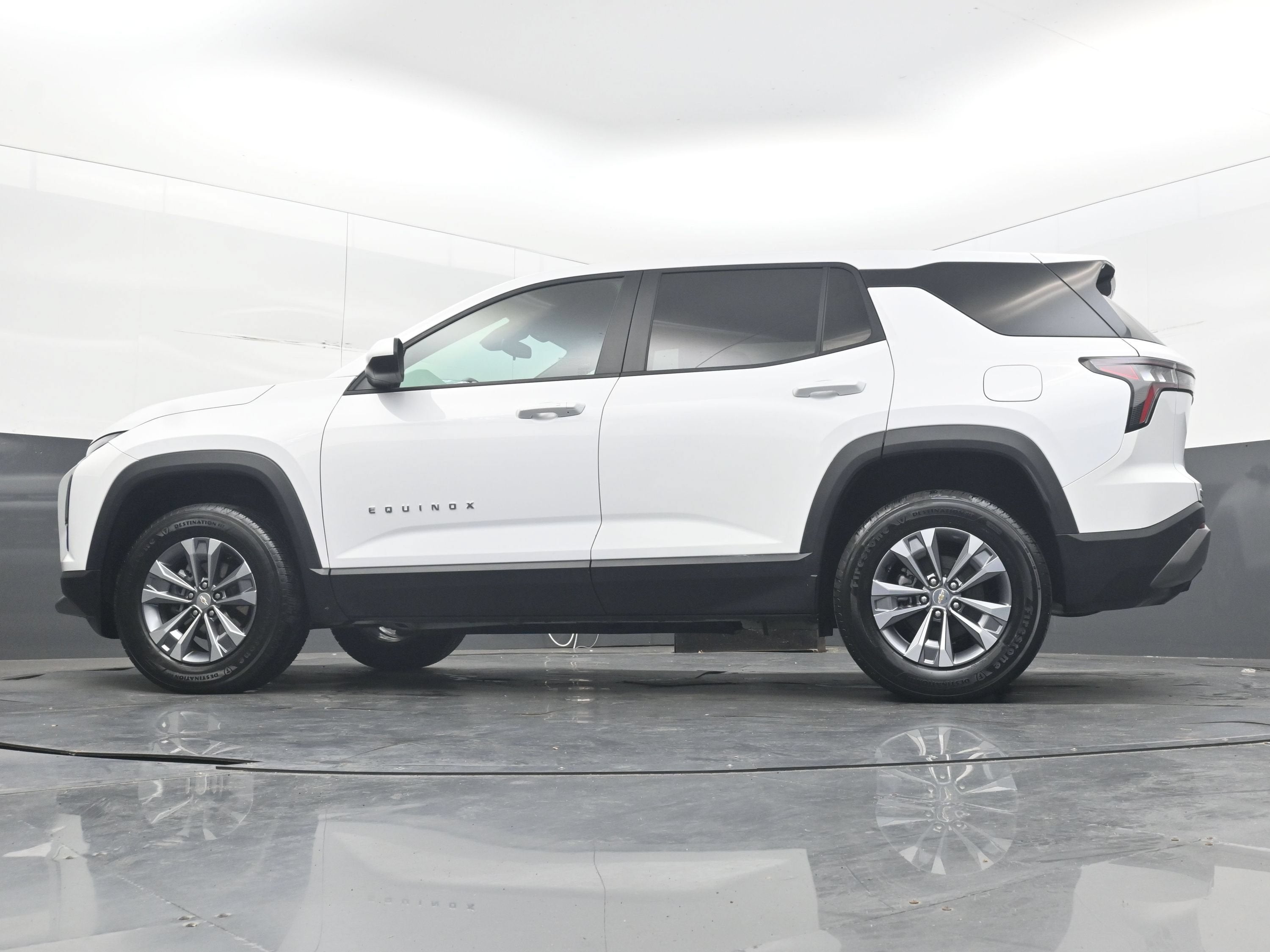 2025 Chevrolet Equinox FWD LT