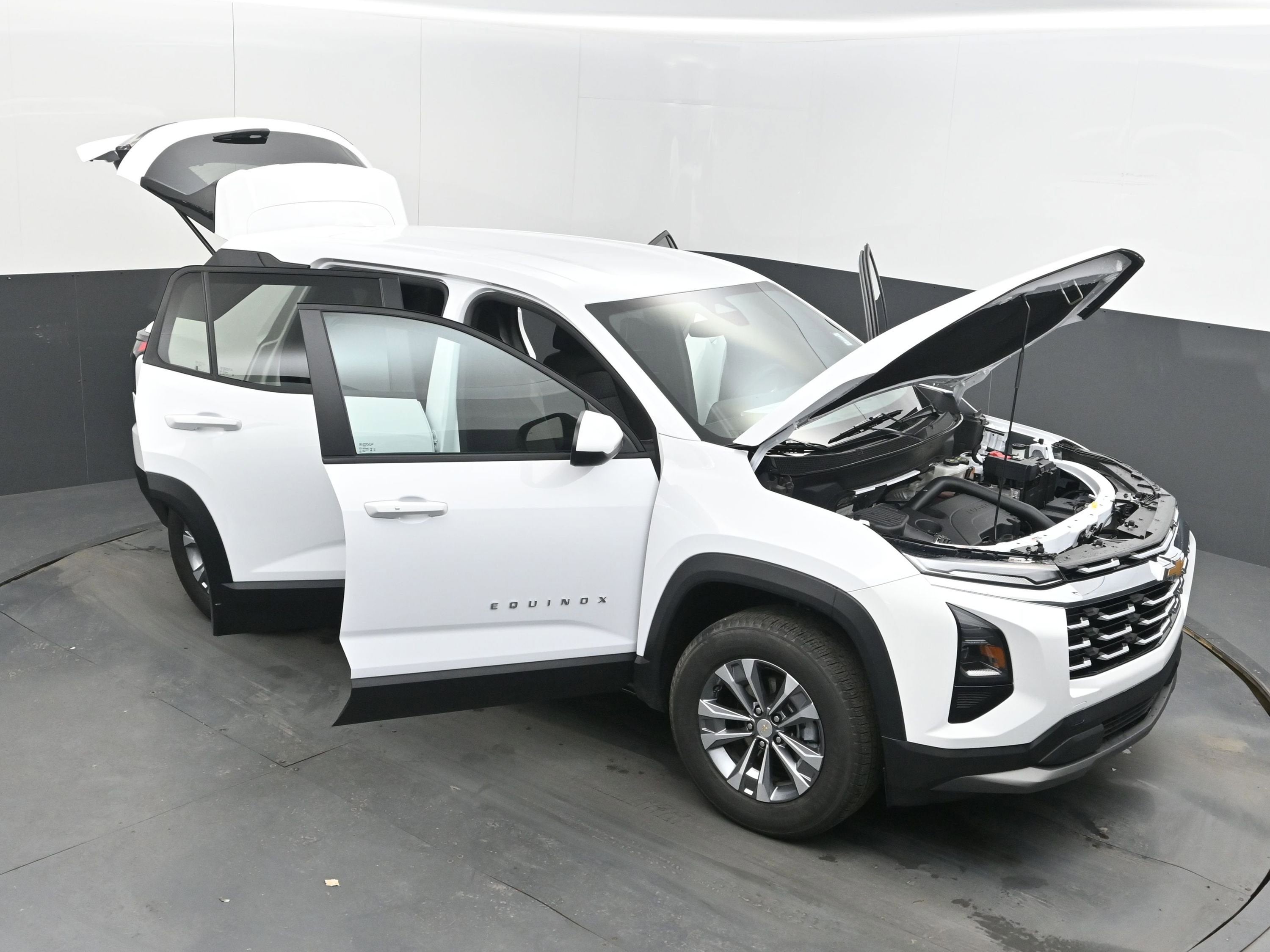 2025 Chevrolet Equinox FWD LT