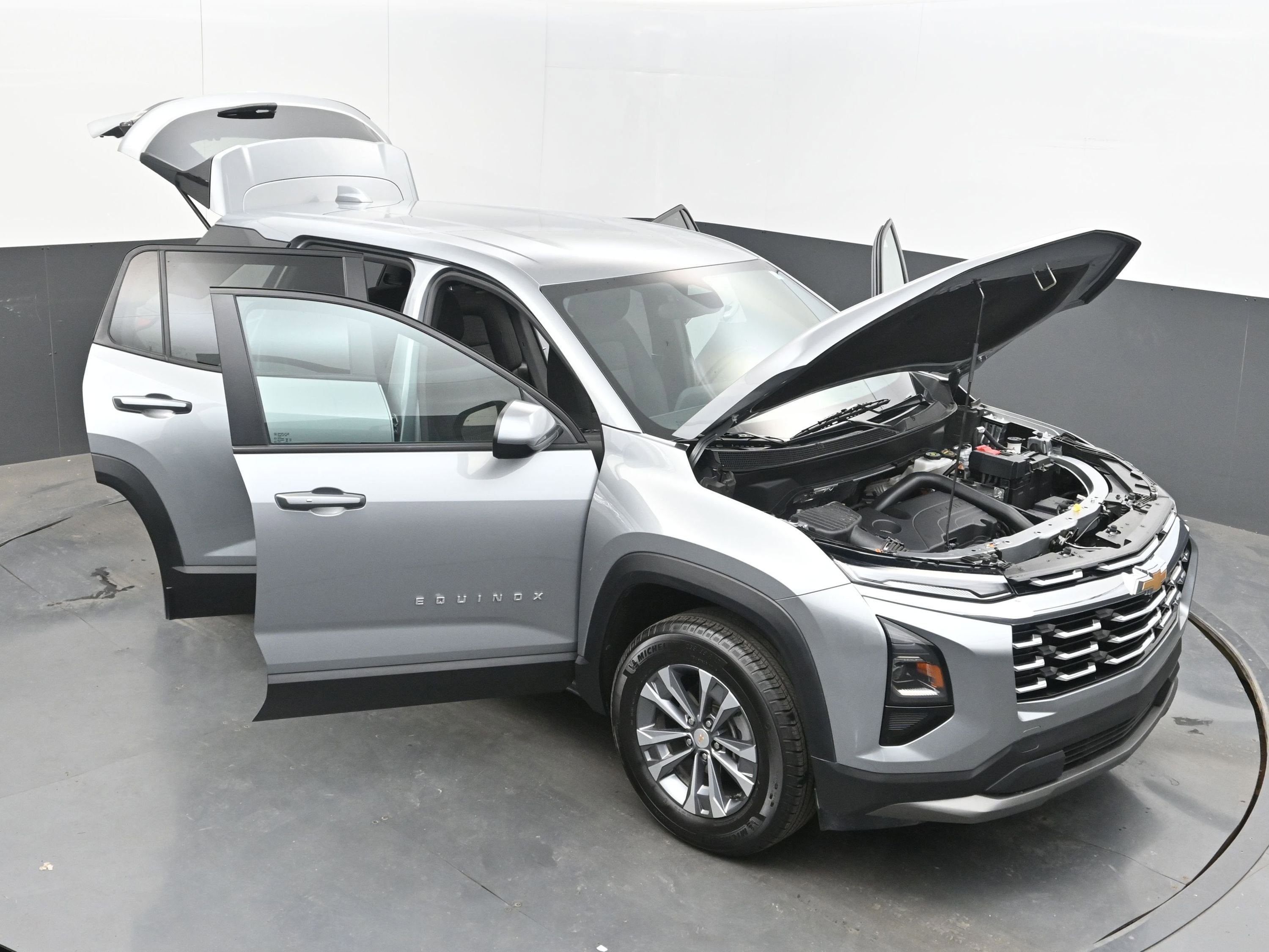 2025 Chevrolet Equinox AWD LT