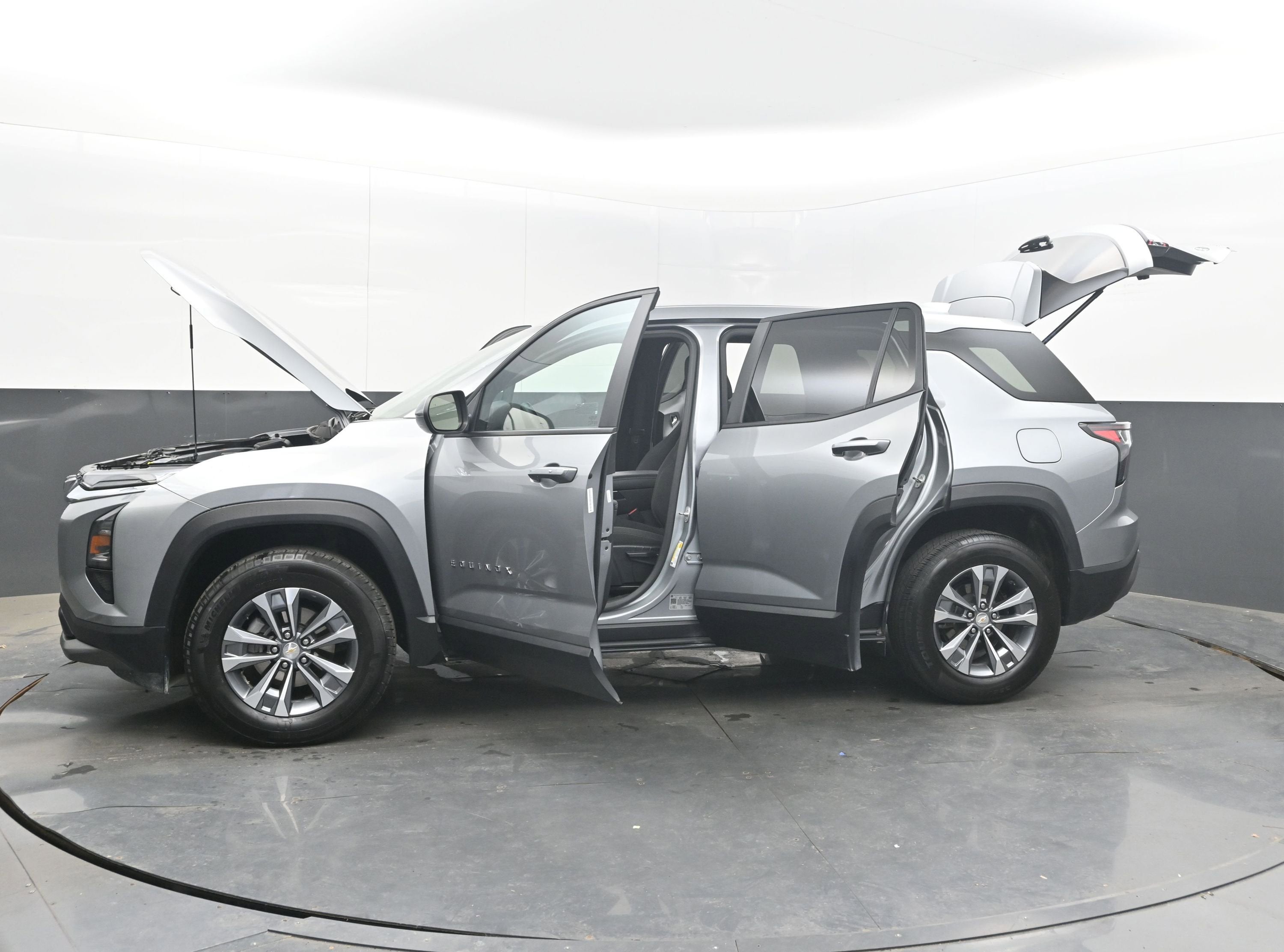 2025 Chevrolet Equinox AWD LT