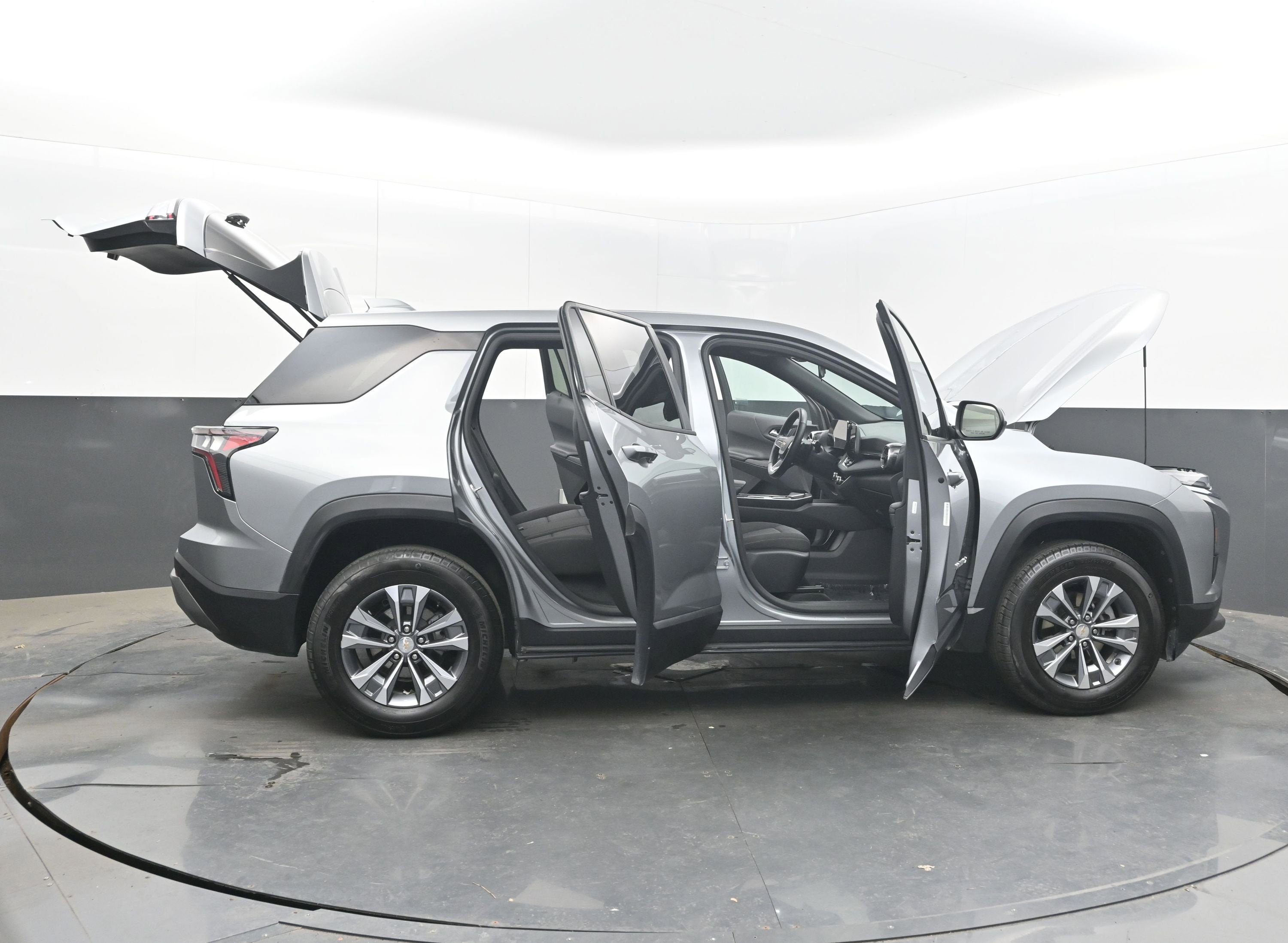 2025 Chevrolet Equinox AWD LT