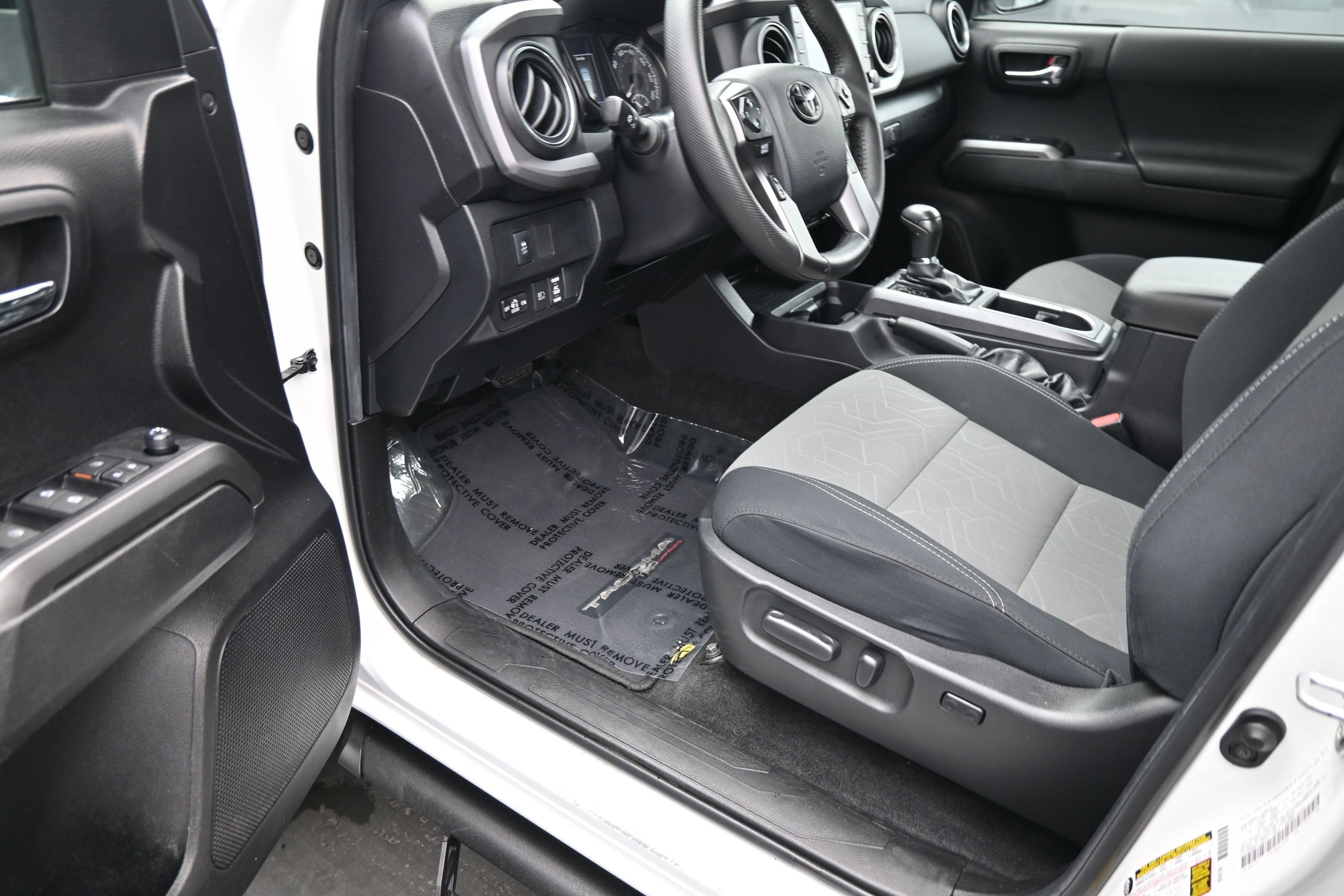 2023 Toyota Tacoma 4WD TRD Off Road