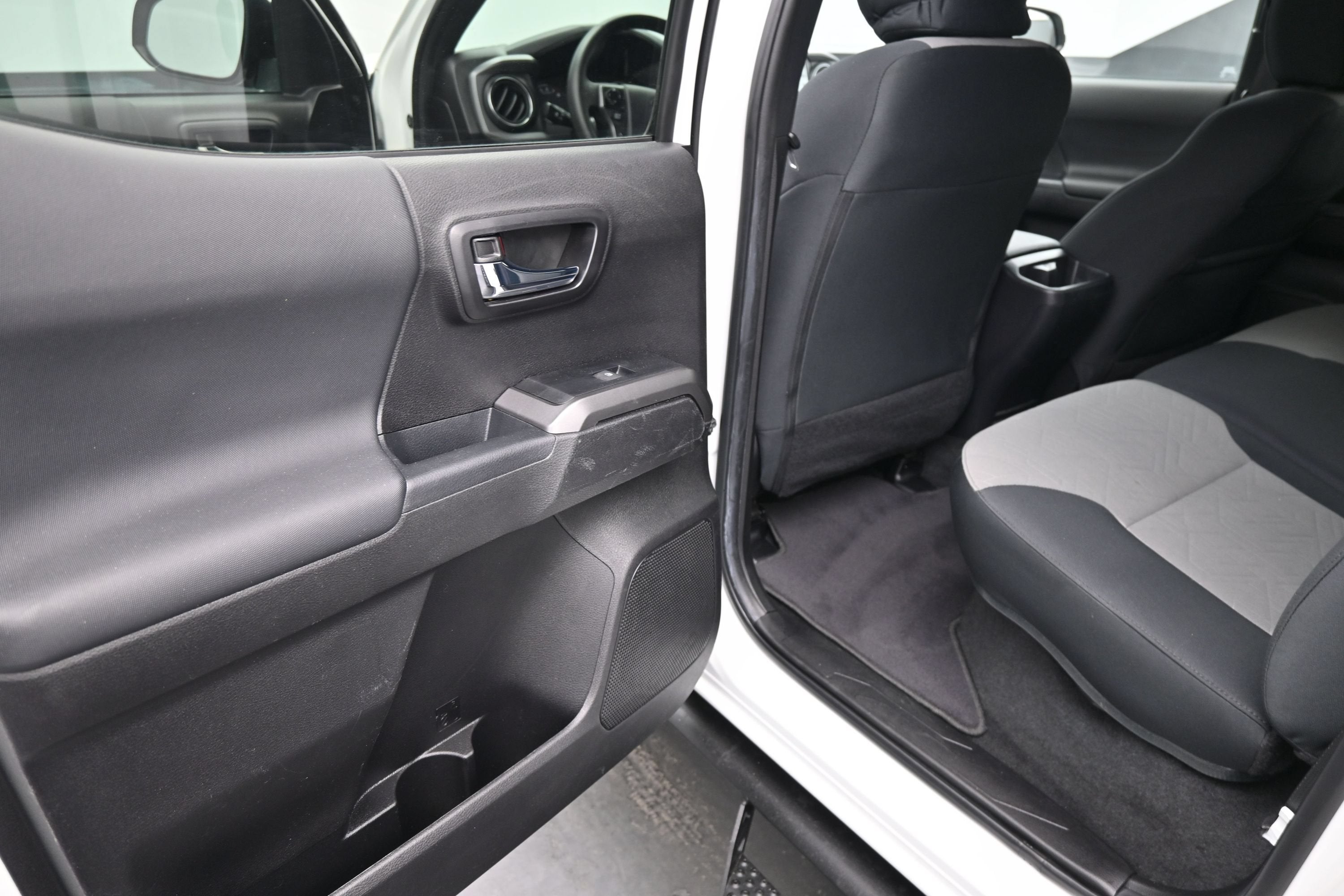 2023 Toyota Tacoma 4WD TRD Off Road
