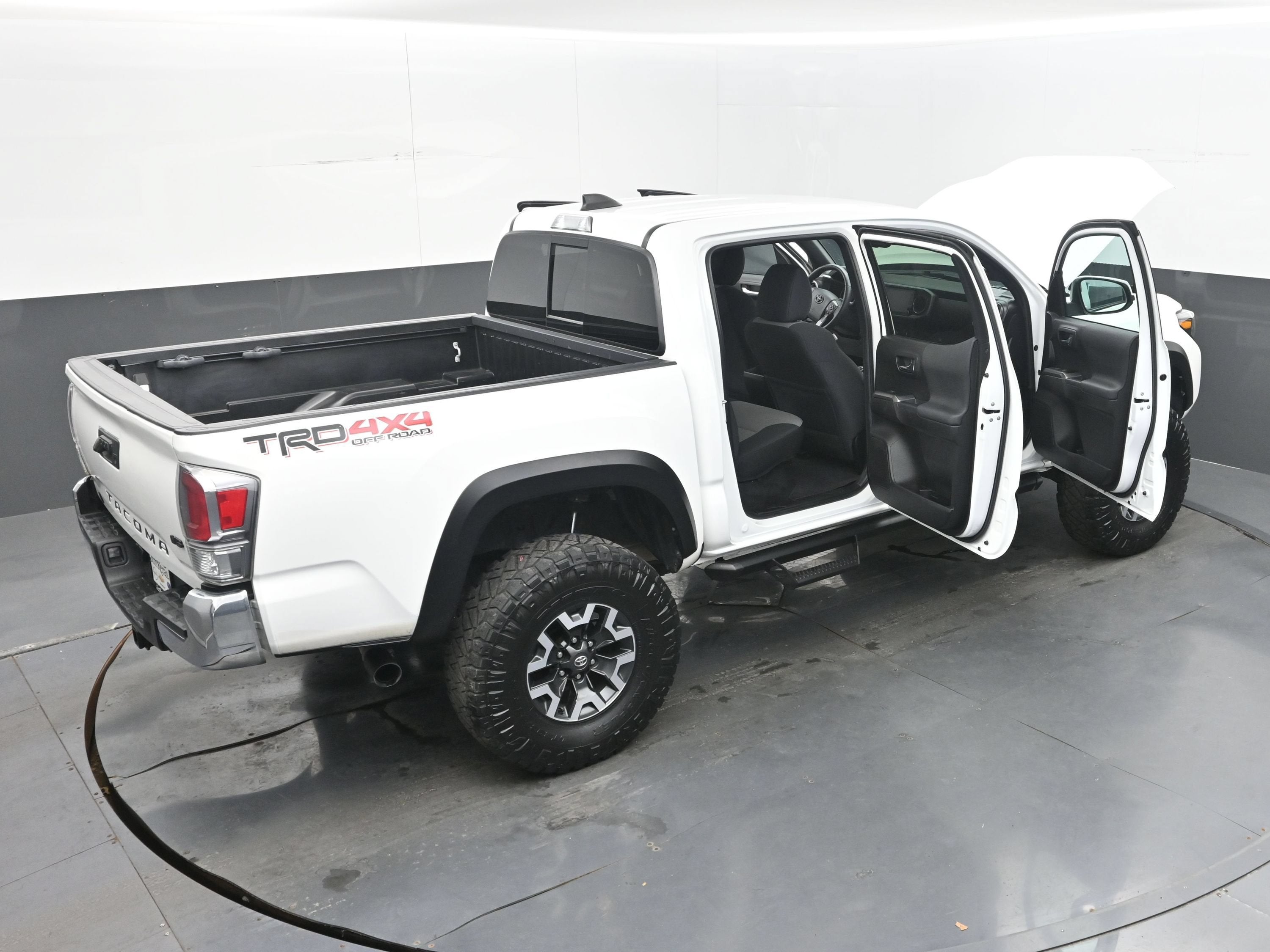 2023 Toyota Tacoma 4WD TRD Off Road