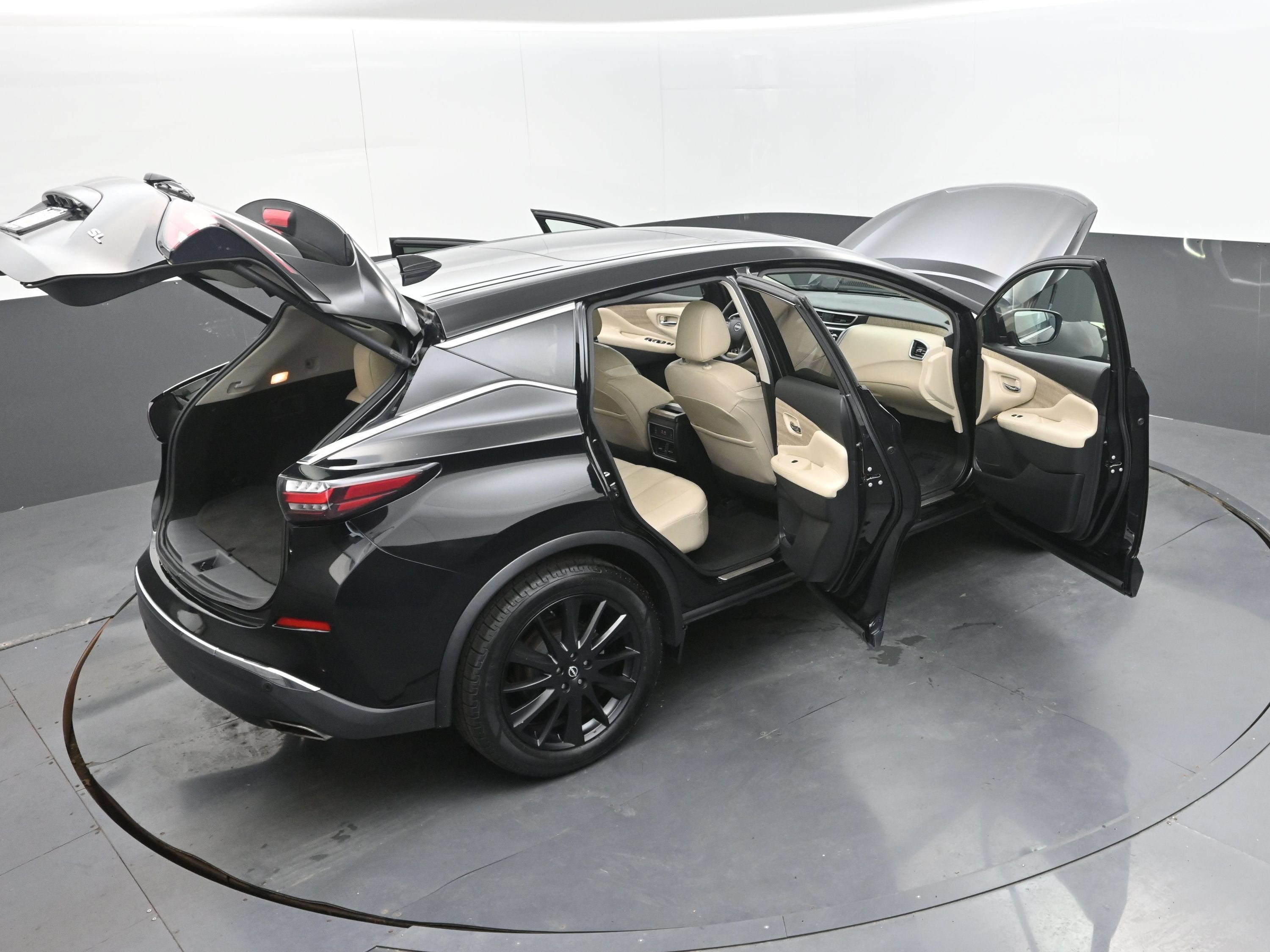 2023 Nissan Murano SL