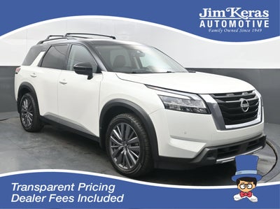 2024 Nissan Pathfinder SL