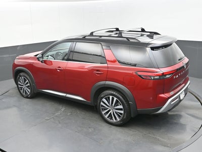 2022 Nissan Pathfinder Platinum