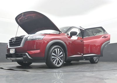 2022 Nissan Pathfinder Platinum