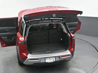 2022 Nissan Pathfinder Platinum