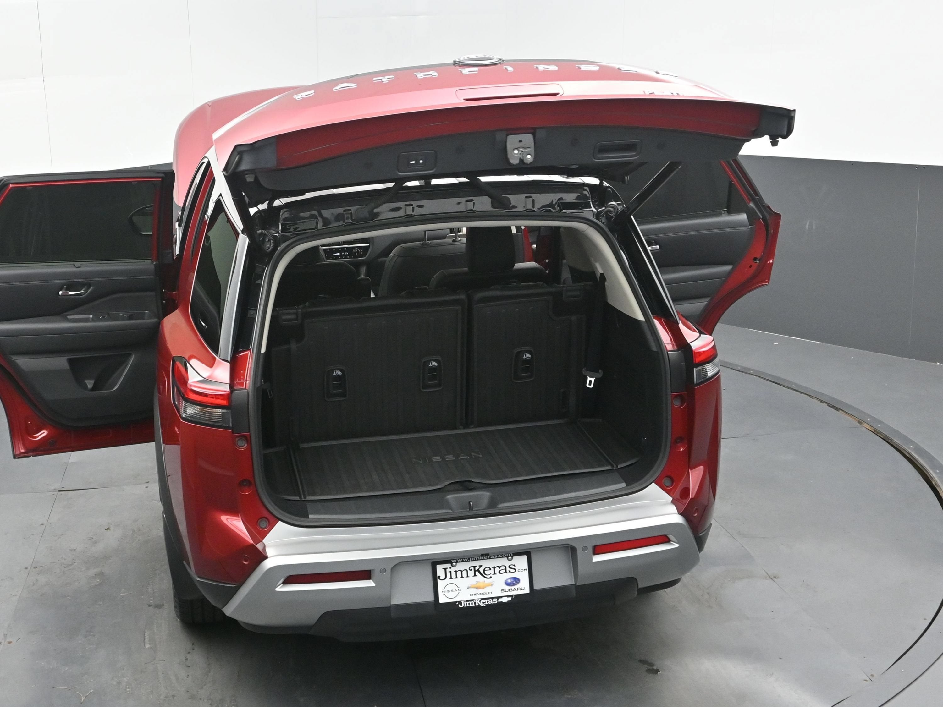 2022 Nissan Pathfinder Platinum
