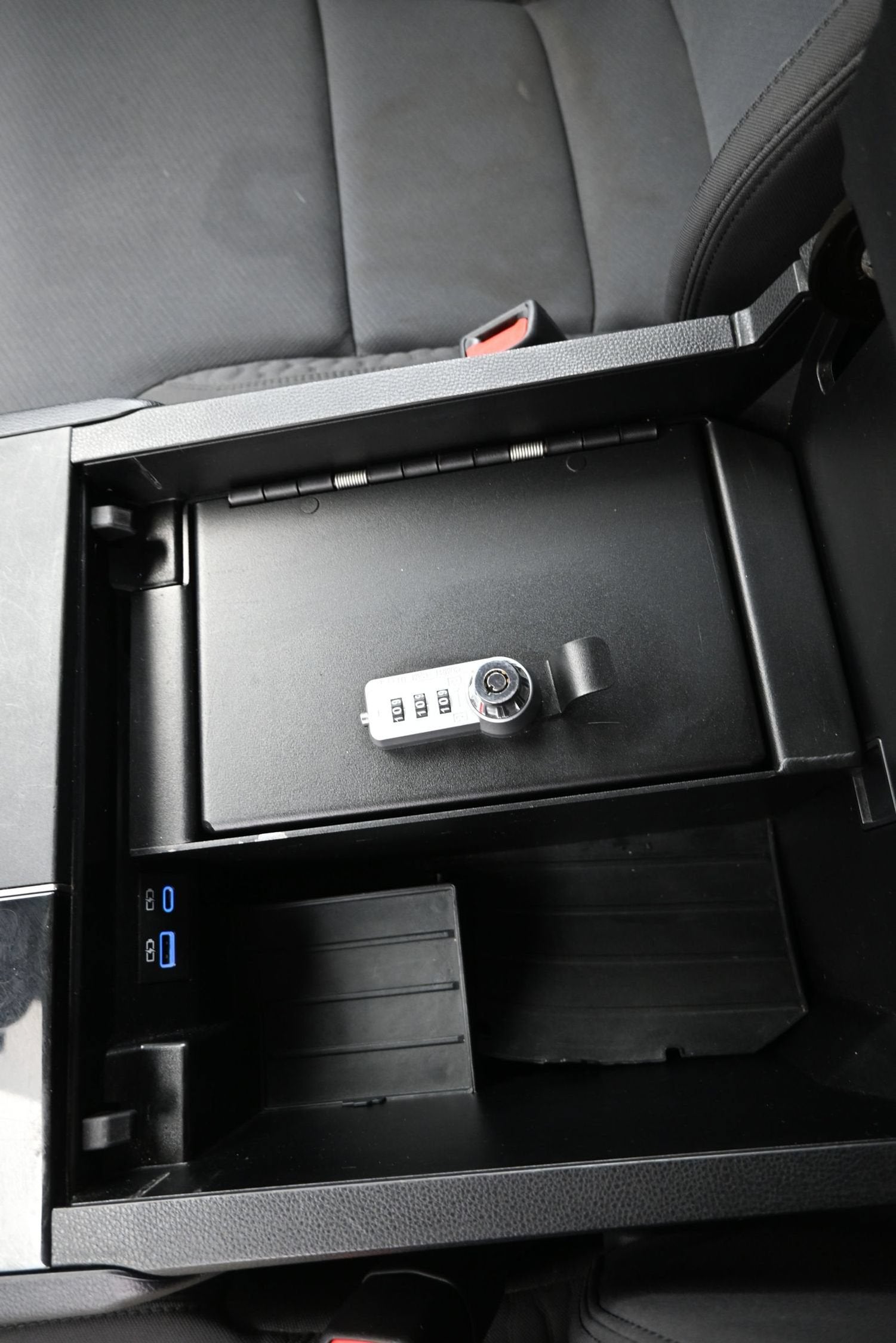 2022 Toyota Tundra 2WD SR5