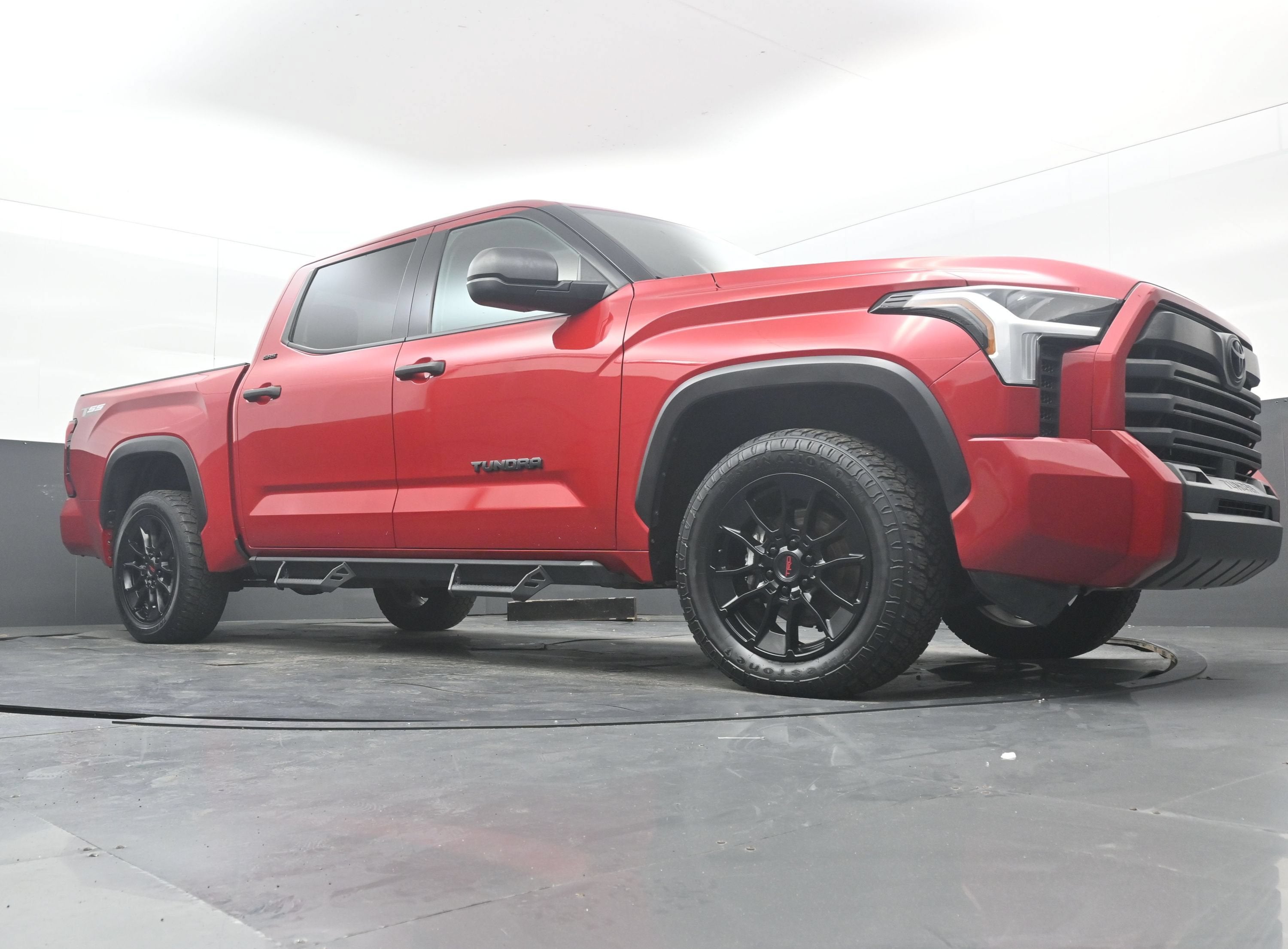 2022 Toyota Tundra 2WD SR5