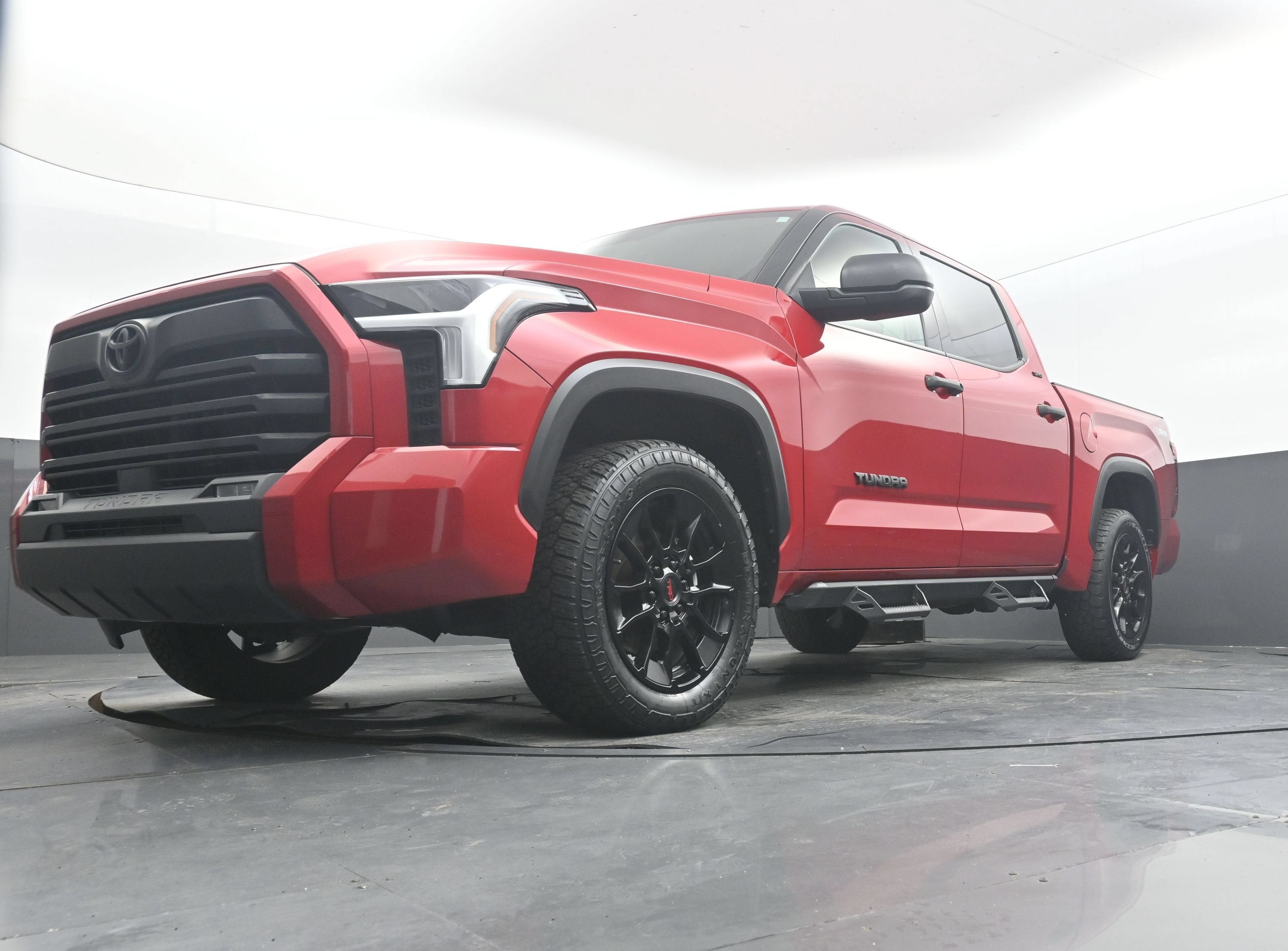 2022 Toyota Tundra 2WD SR5