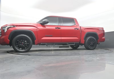 2022 Toyota Tundra 2WD SR5