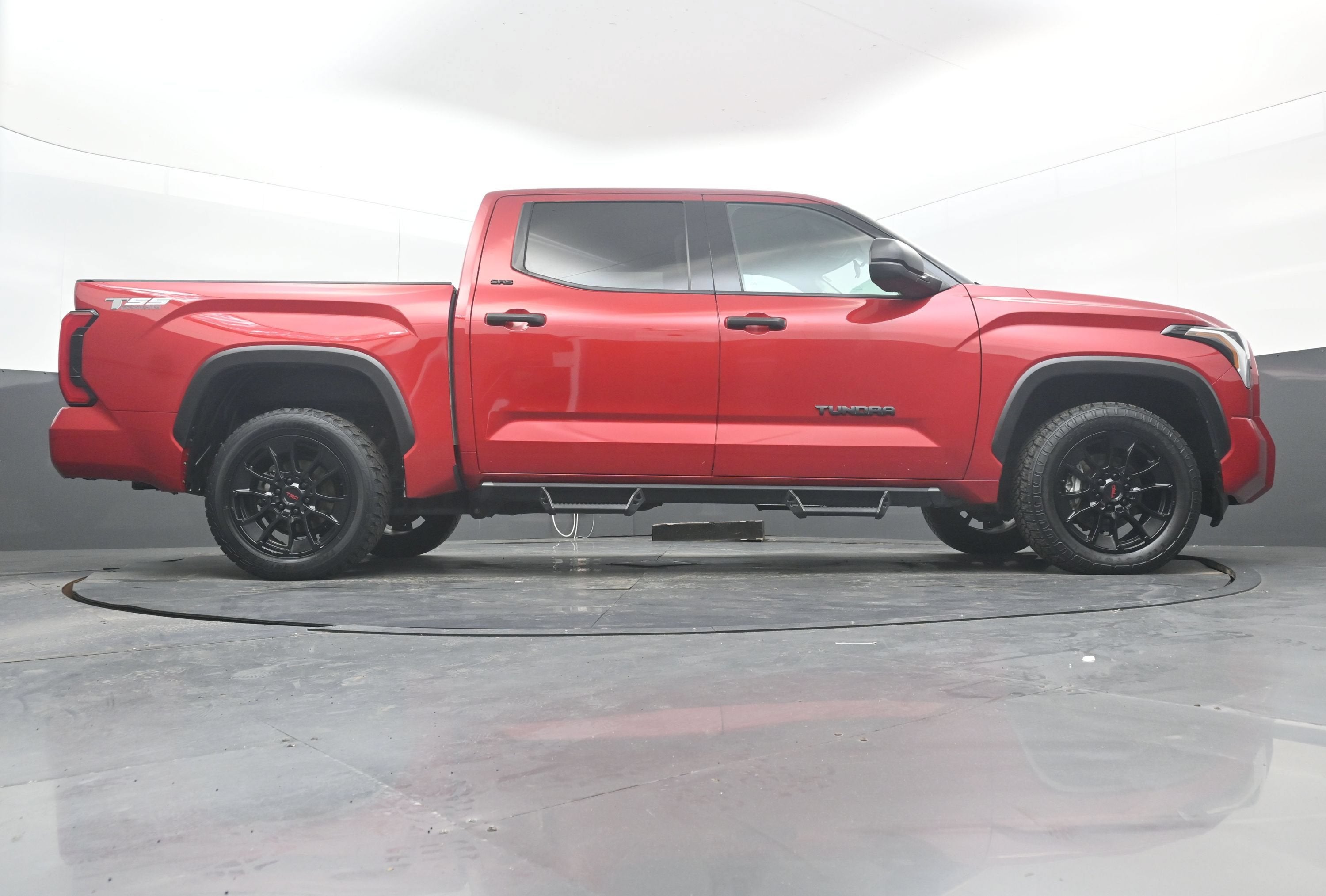 2022 Toyota Tundra 2WD SR5