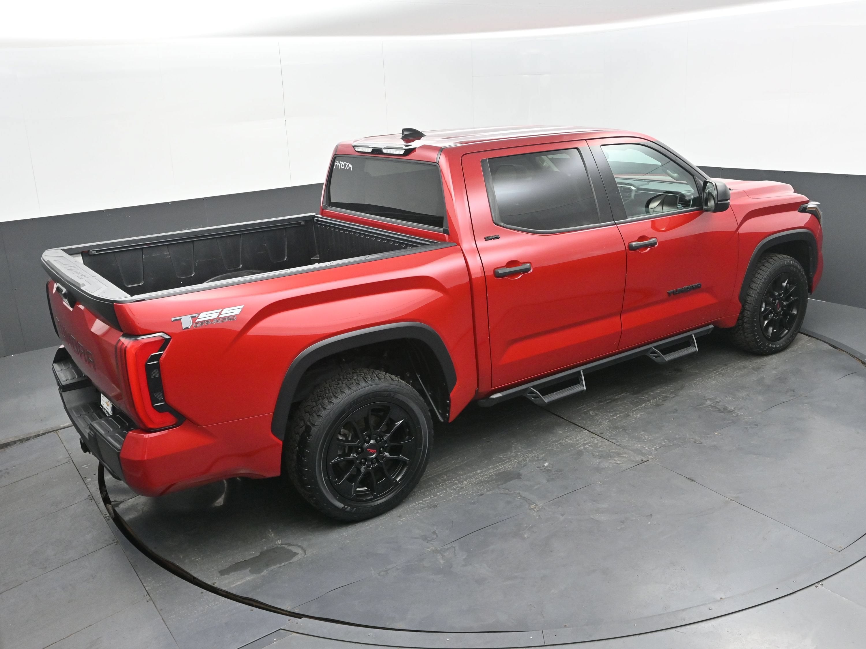 2022 Toyota Tundra 2WD SR5