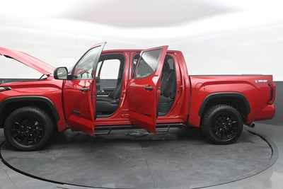 2022 Toyota Tundra 2WD SR5
